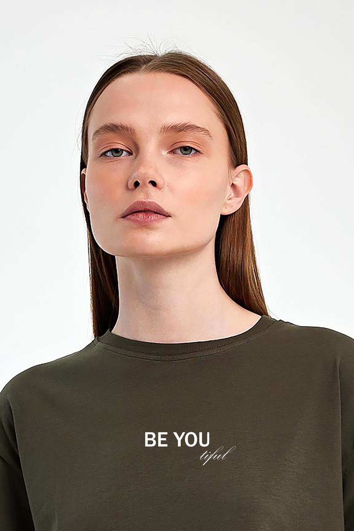 FİHA/2070-KADIN BASKILI OVERSIZE T-SHIRT - HAKİ