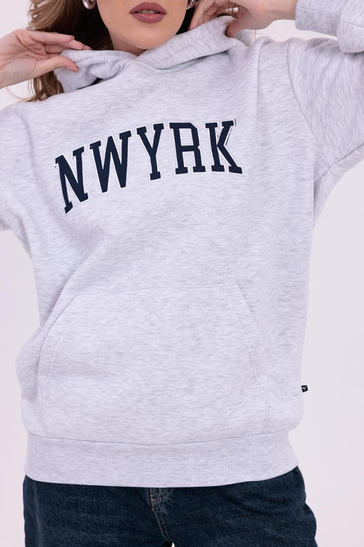 FİHA/2096-NWYRK NAKIŞLI OVERSIZE KAPSONLU SWEAT - KARMELANJ