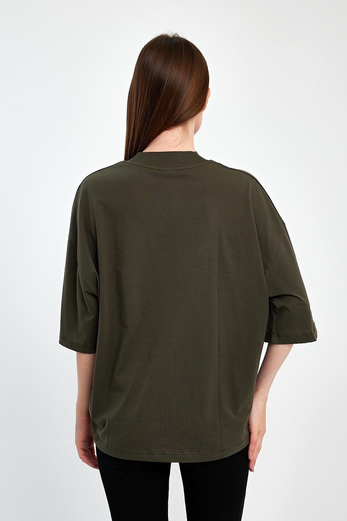 FİHA/3012-KADIN YARIM BALIKCI YAKA KISA KOL T-SHIRT - HAKİ
