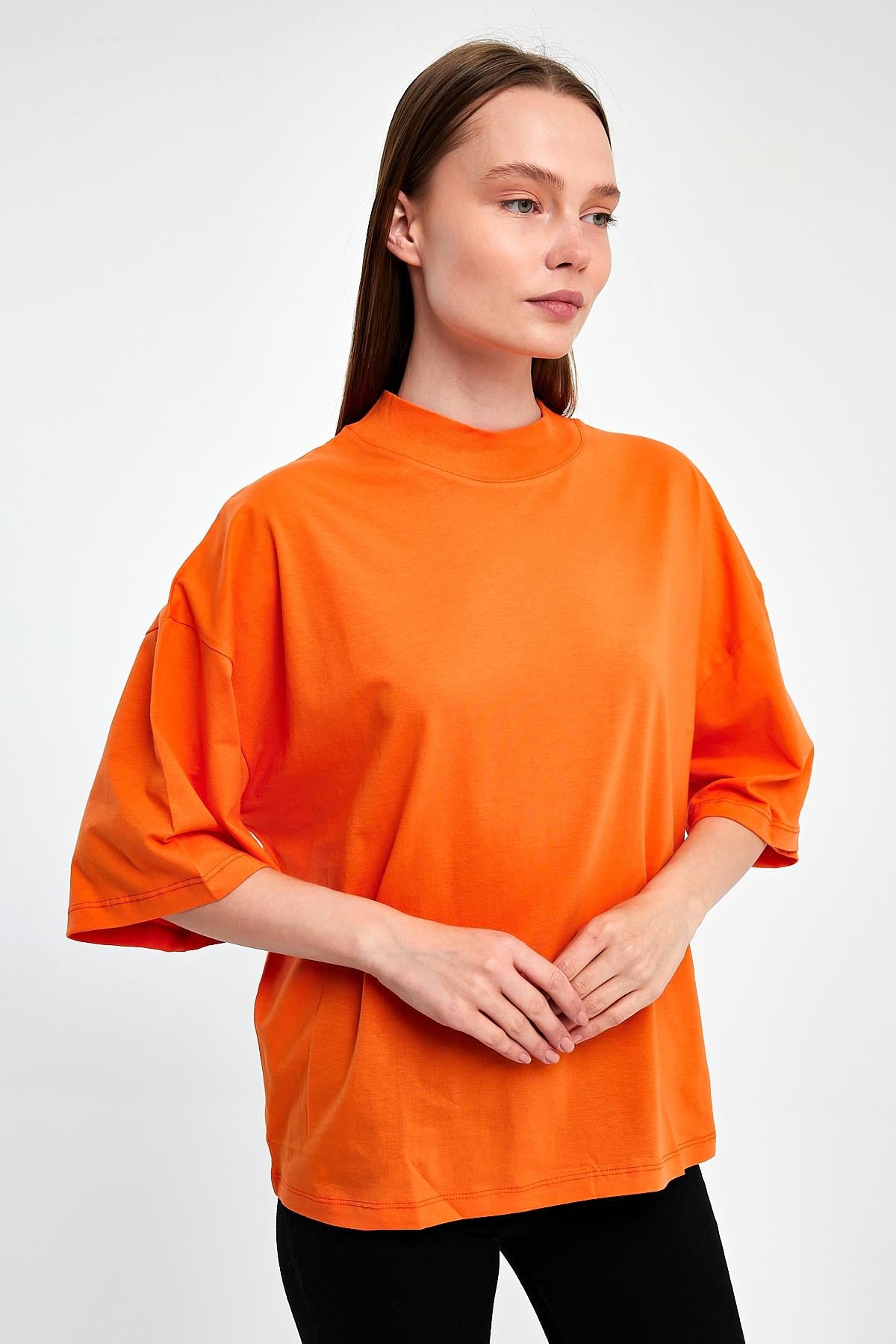 FİHA/3012-KADIN YARIM BALIKCI YAKA KISA KOL T-SHIRT - ORANJ
