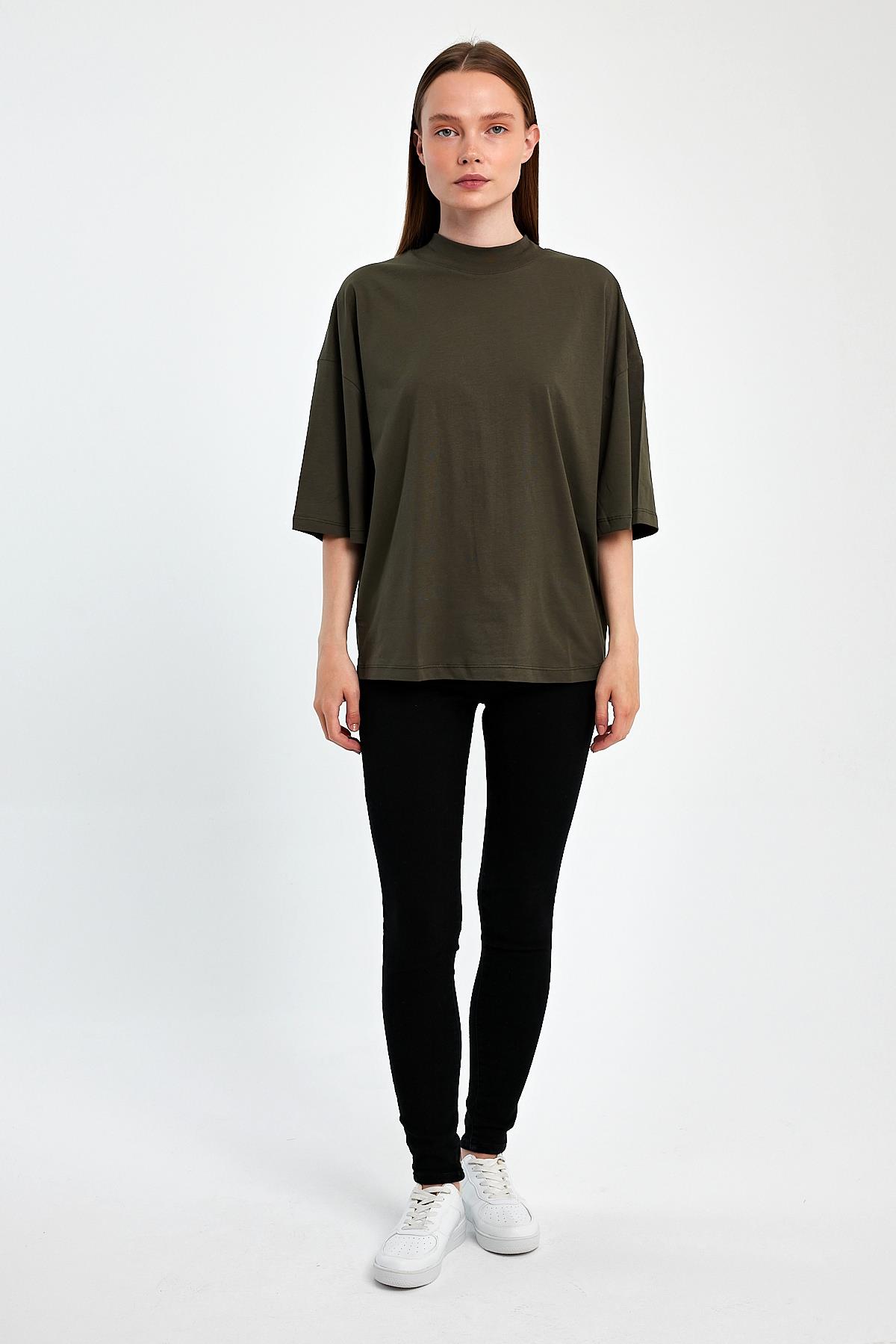 FİHA/3012-KADIN YARIM BALIKCI YAKA KISA KOL T-SHIRT - HAKİ