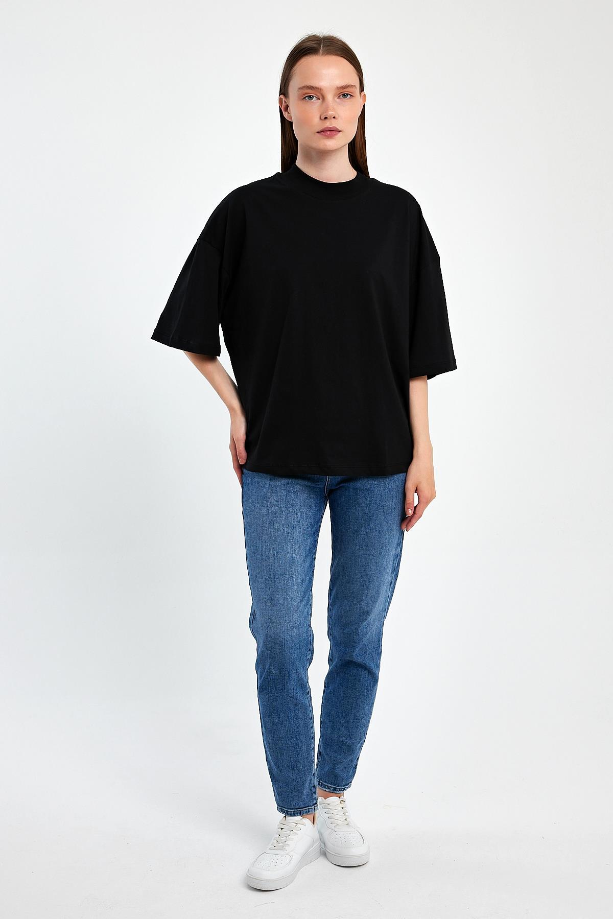 FİHA/3012-KADIN YARIM BALIKCI YAKA KISA KOL T-SHIRT - SİYAH