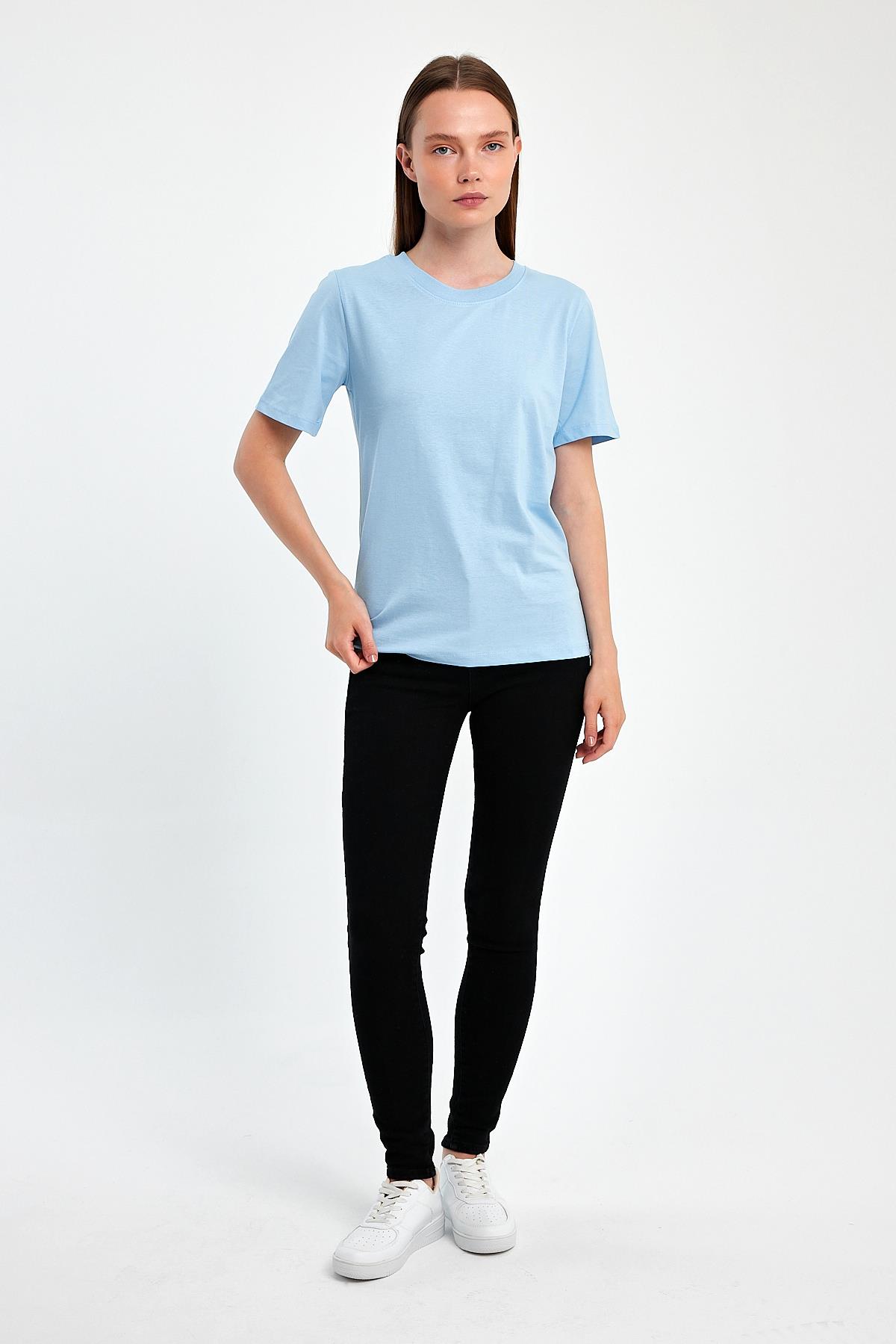 FİHA/3015-KADIN SIFIR YAKA T-SHIRT - AİRY BLUE