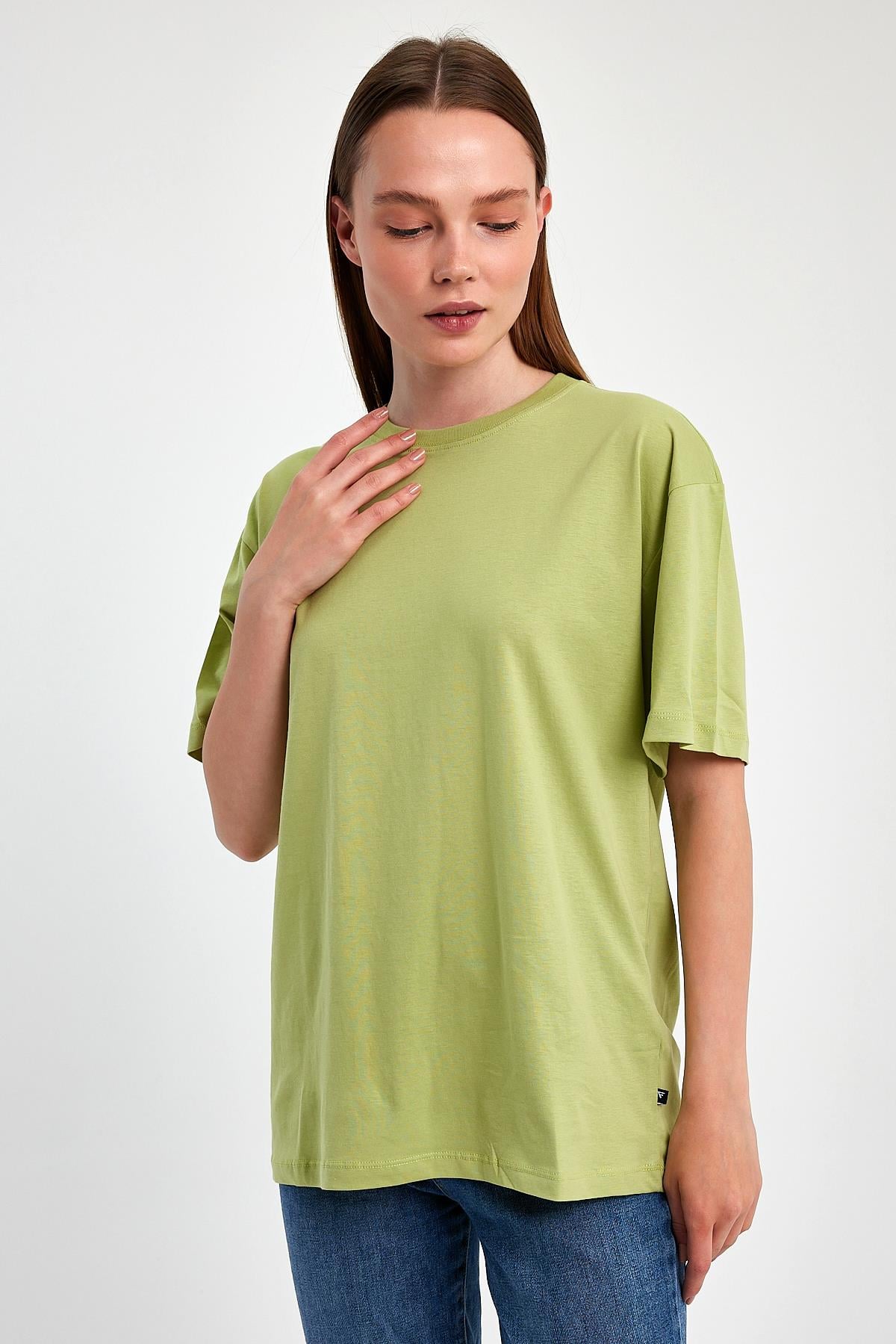 FİHA/3095-KADIN OVERSIZE T-SHIRT - FISTIK YEŞİLİ