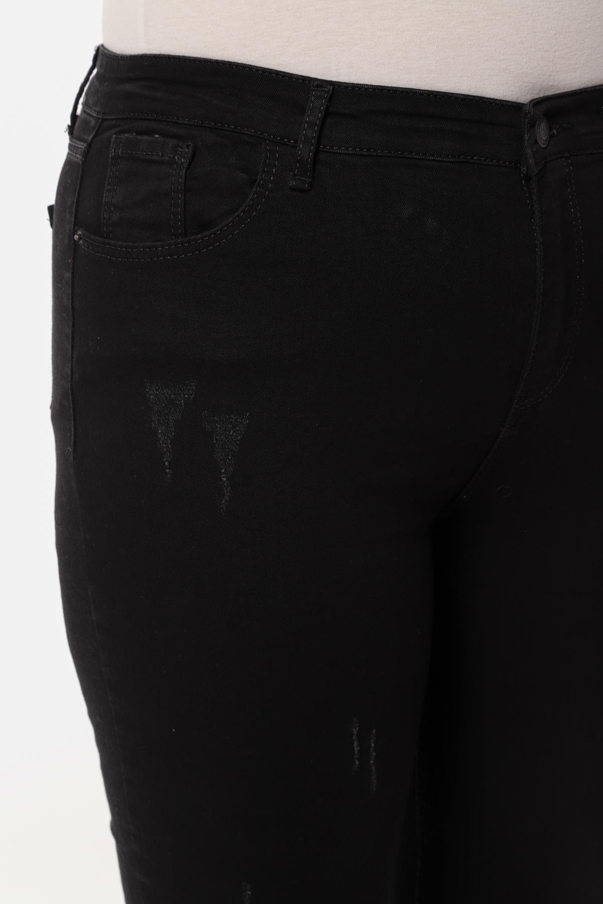 FİHA/4031-KADIN BATTAL TIRNAKLI TAŞLAMALI JEANS - SİYAH