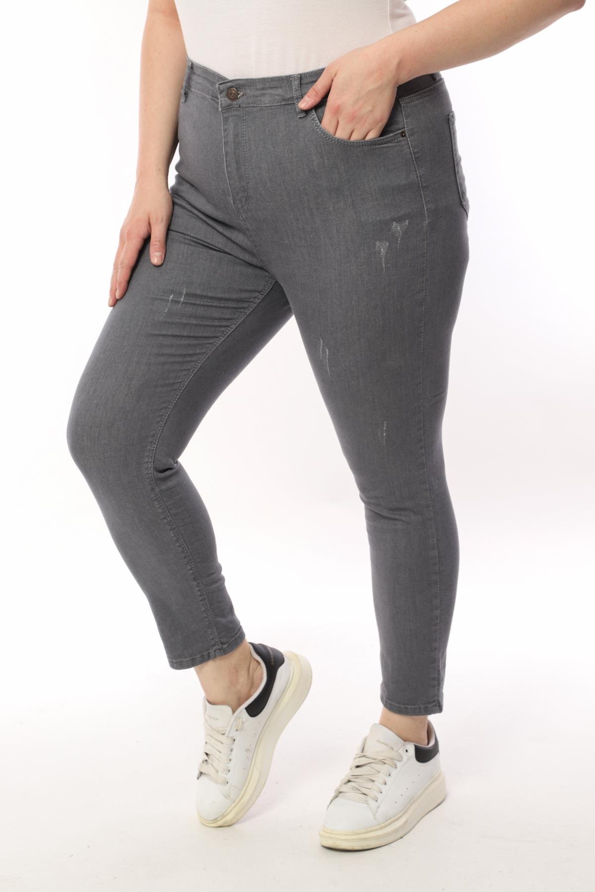 FİHA/4031-KADIN BATTAL TIRNAKLI TAŞLAMALI JEANS - GRİ