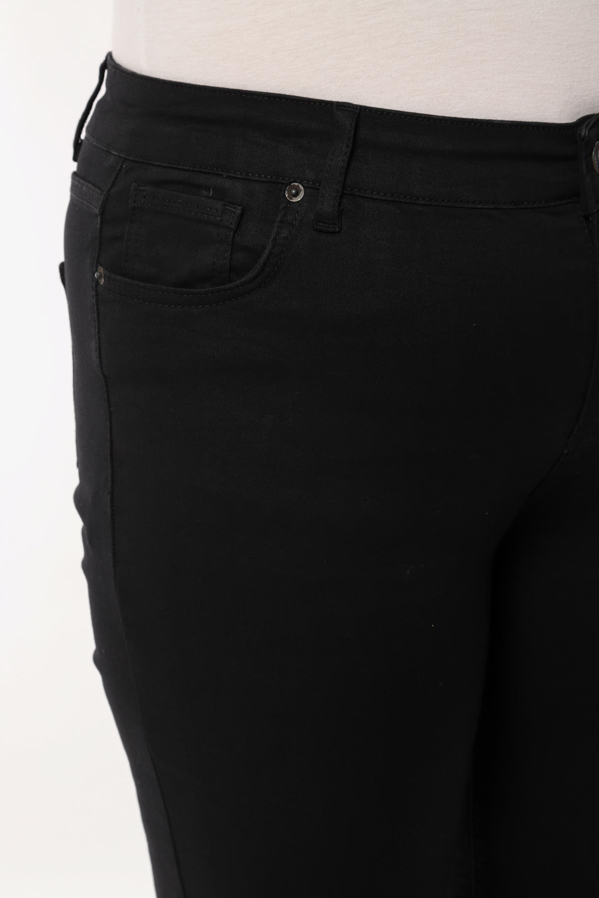 FİHA/4036-KADIN BATTAL İSPANYOL PAÇA JEANS - SİYAH
