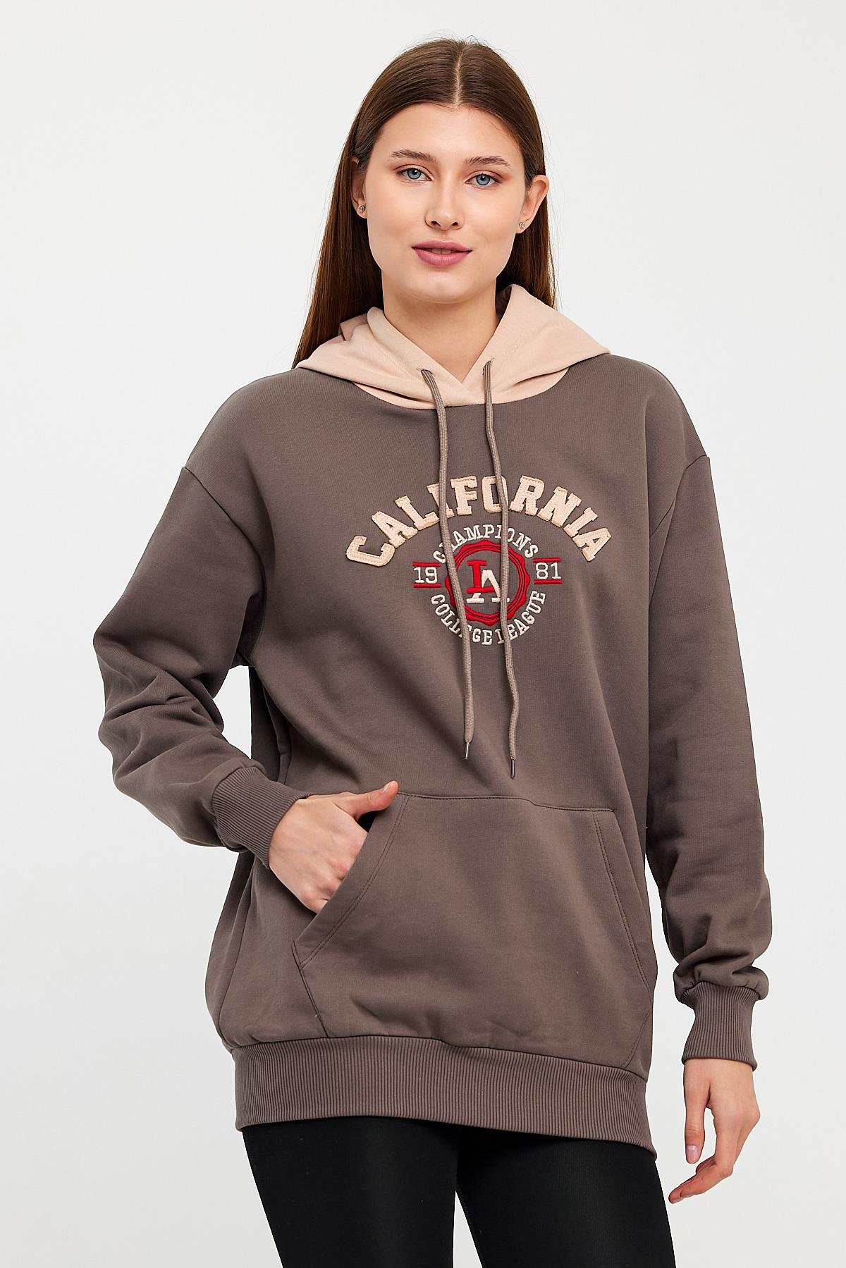FİHA/5013-KADIN KAPŞONLU ÖN NAKIŞLI SWEAT - KAHVE