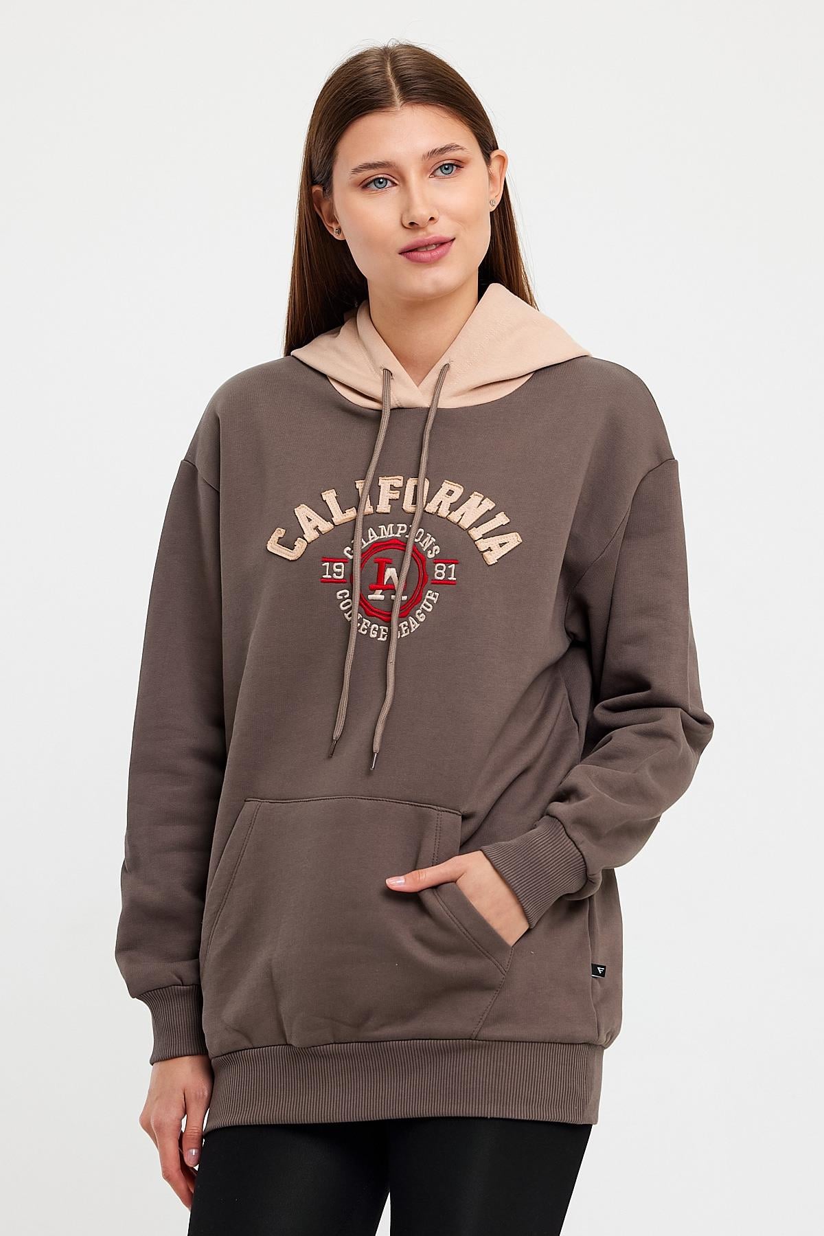 FİHA/5013-KADIN KAPŞONLU ÖN NAKIŞLI SWEAT - KAHVE