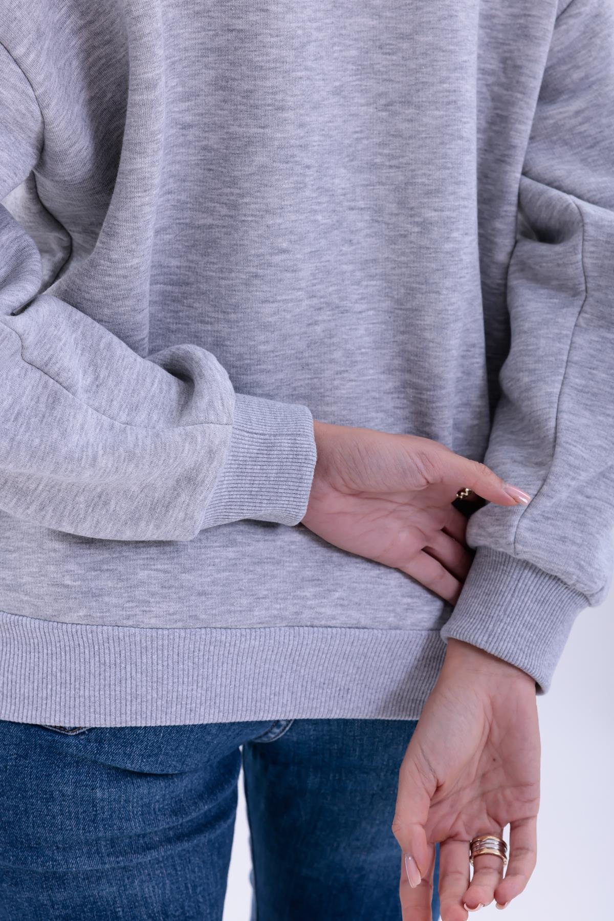 FİHA/5032-KADIN 3 İPLİK ŞARDONLU SIFIR YAKA KALP NAKIŞLI SWEAT - GRİ MELANJ