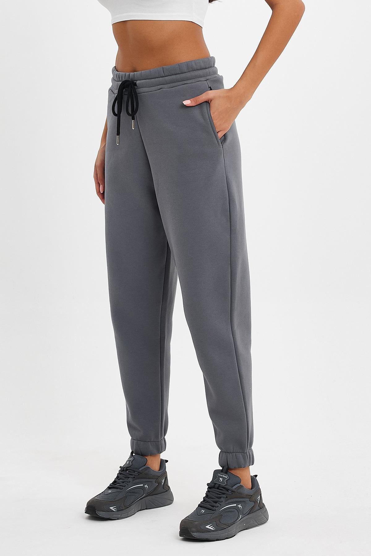 FİHA/5506-KADIN OVERSIZE PAÇA LASTİKLİ EŞOFMAN ALT - FÜME