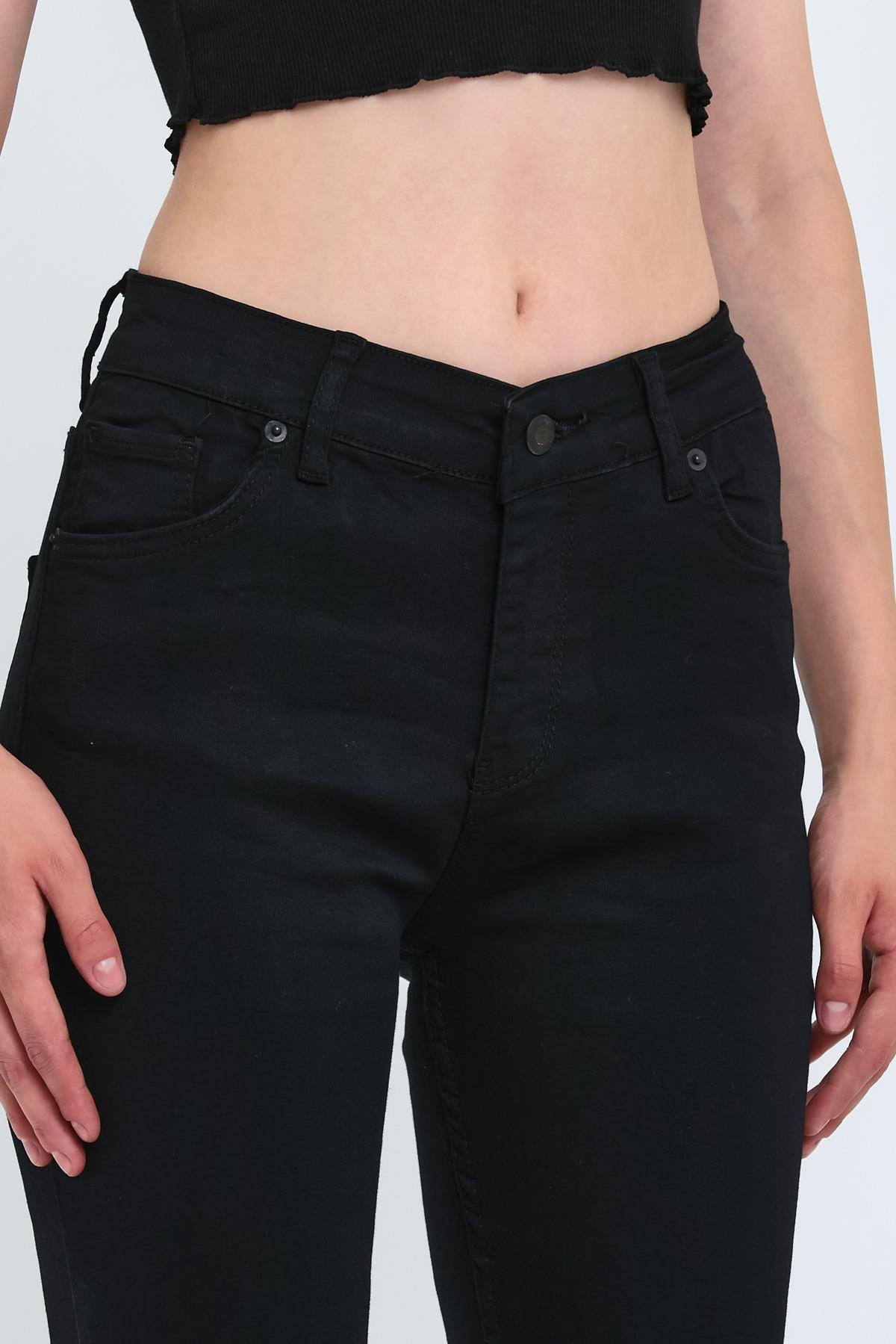 FİHA/LOMYA-4348 KADIN İSPANYOL PAÇA  JEANS - SİYAH