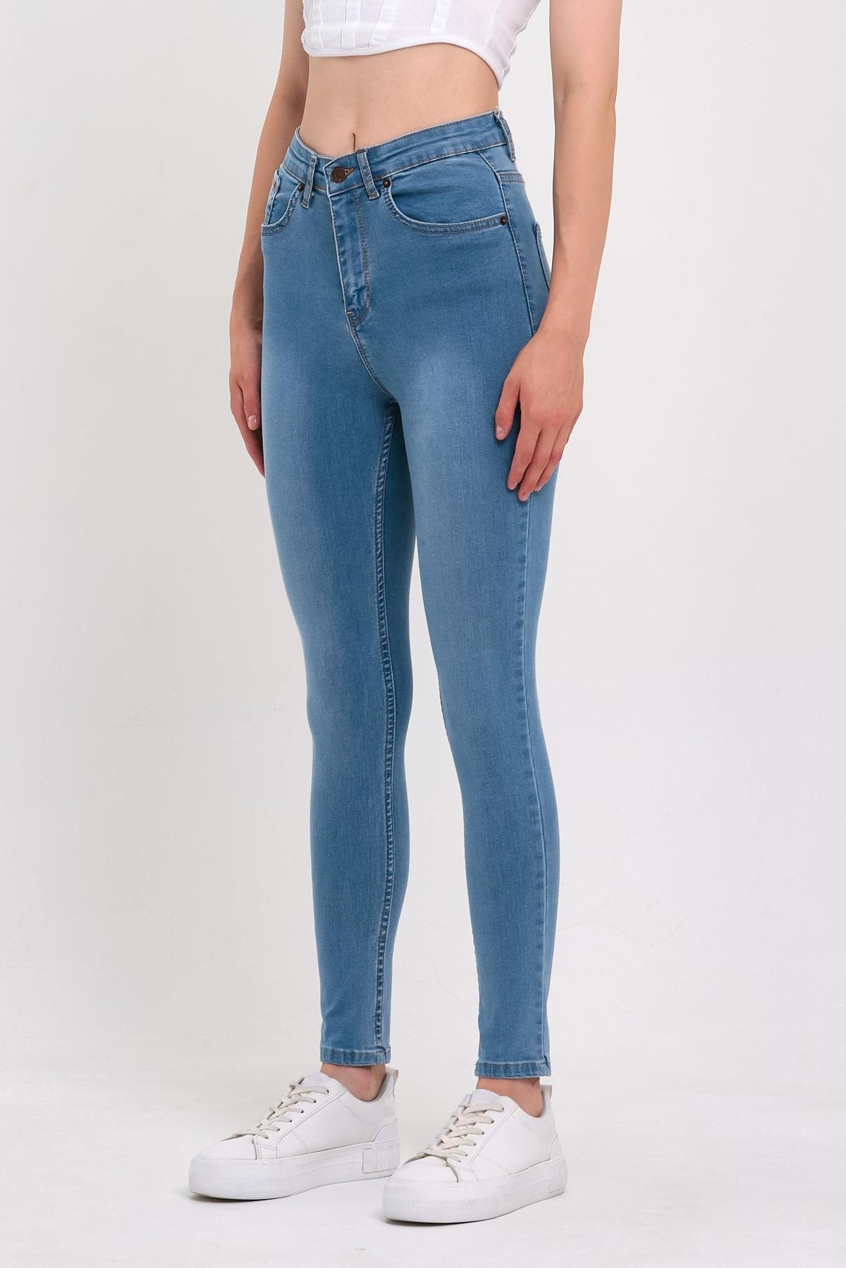 FİHA/NEZİK-4342 KADIN TAŞLAMALI JEANS - AÇIK MAVİ 