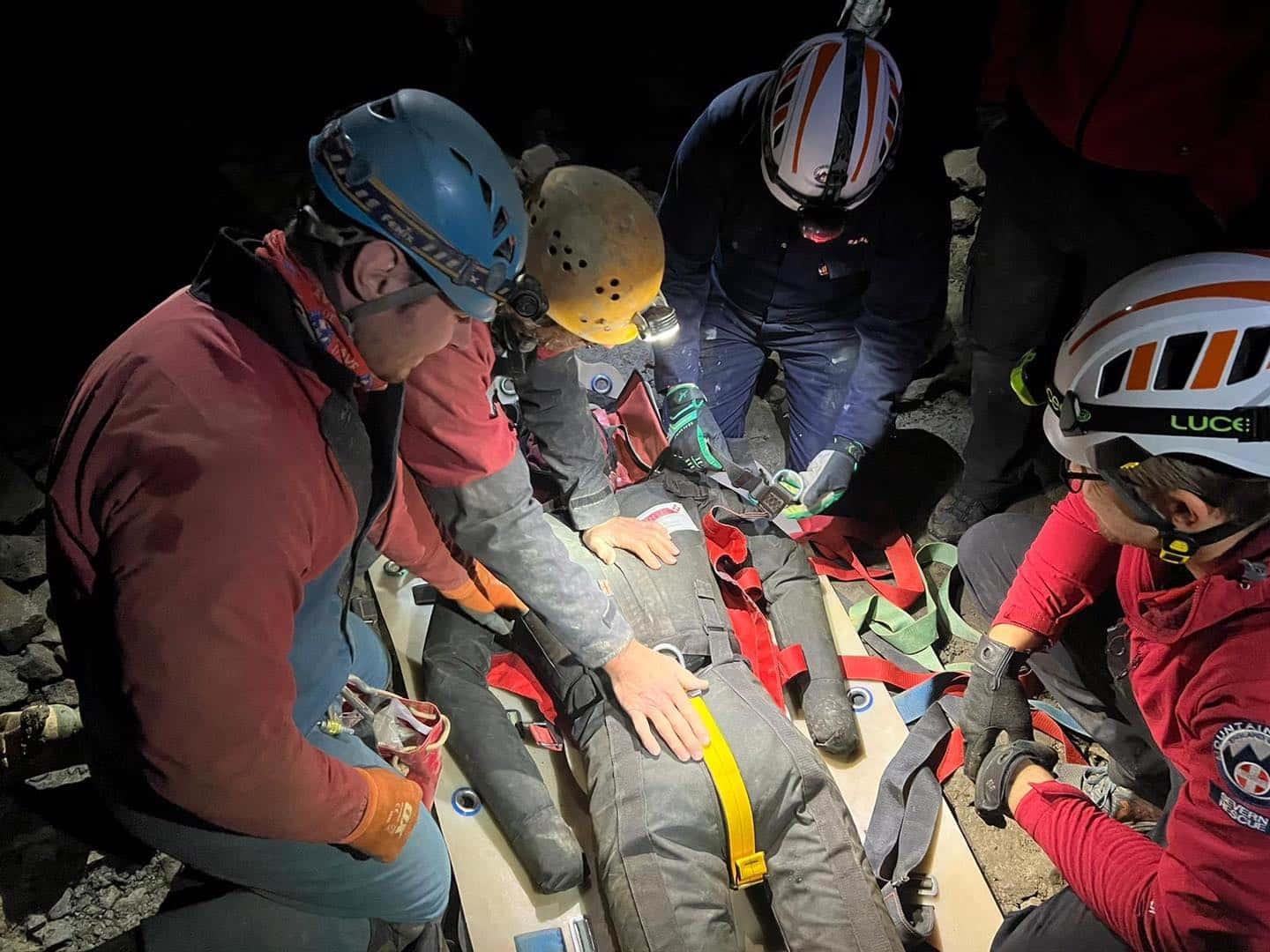 Ruth Lee / Confined Space