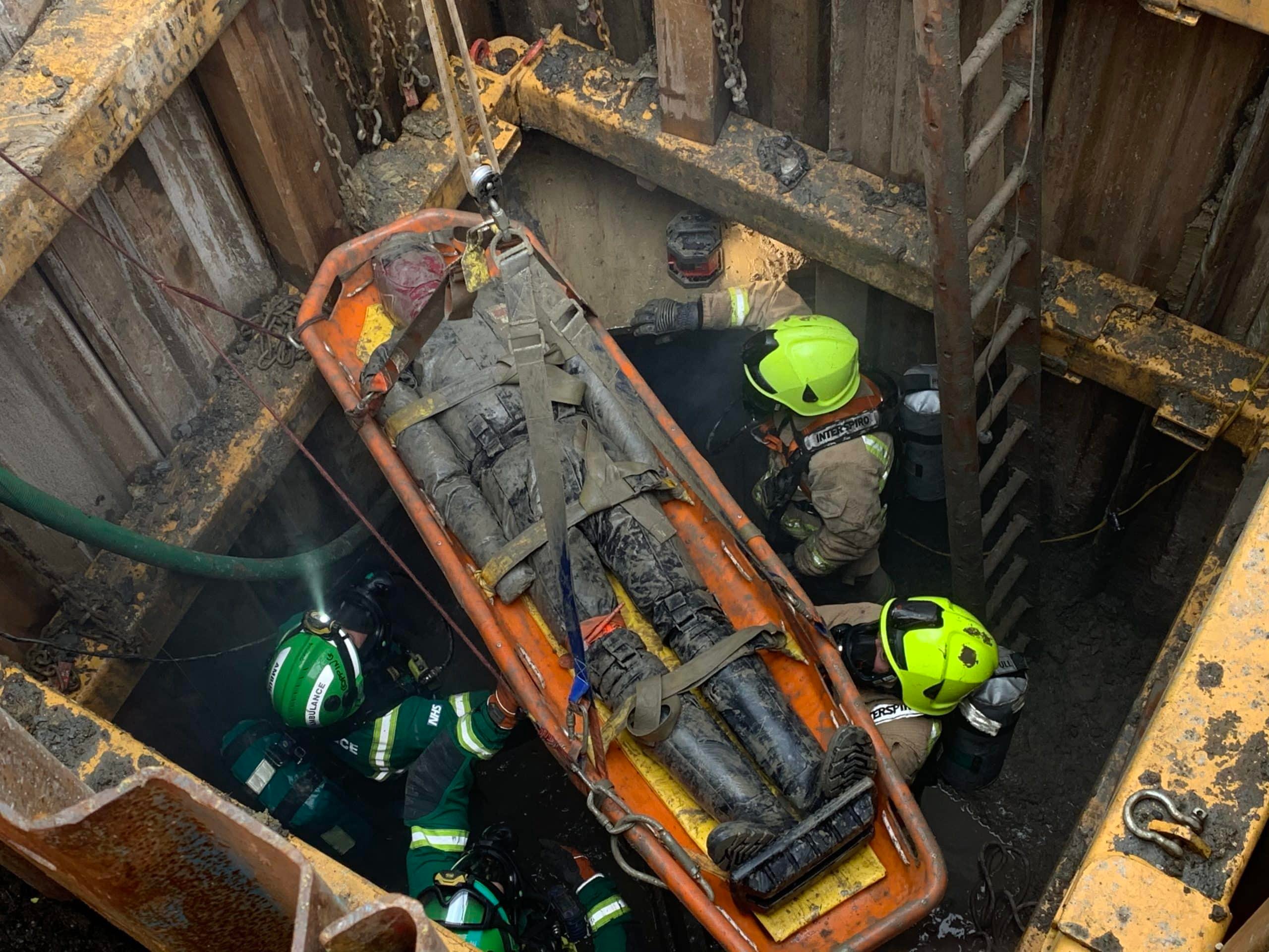 Ruth Lee / Confined Space