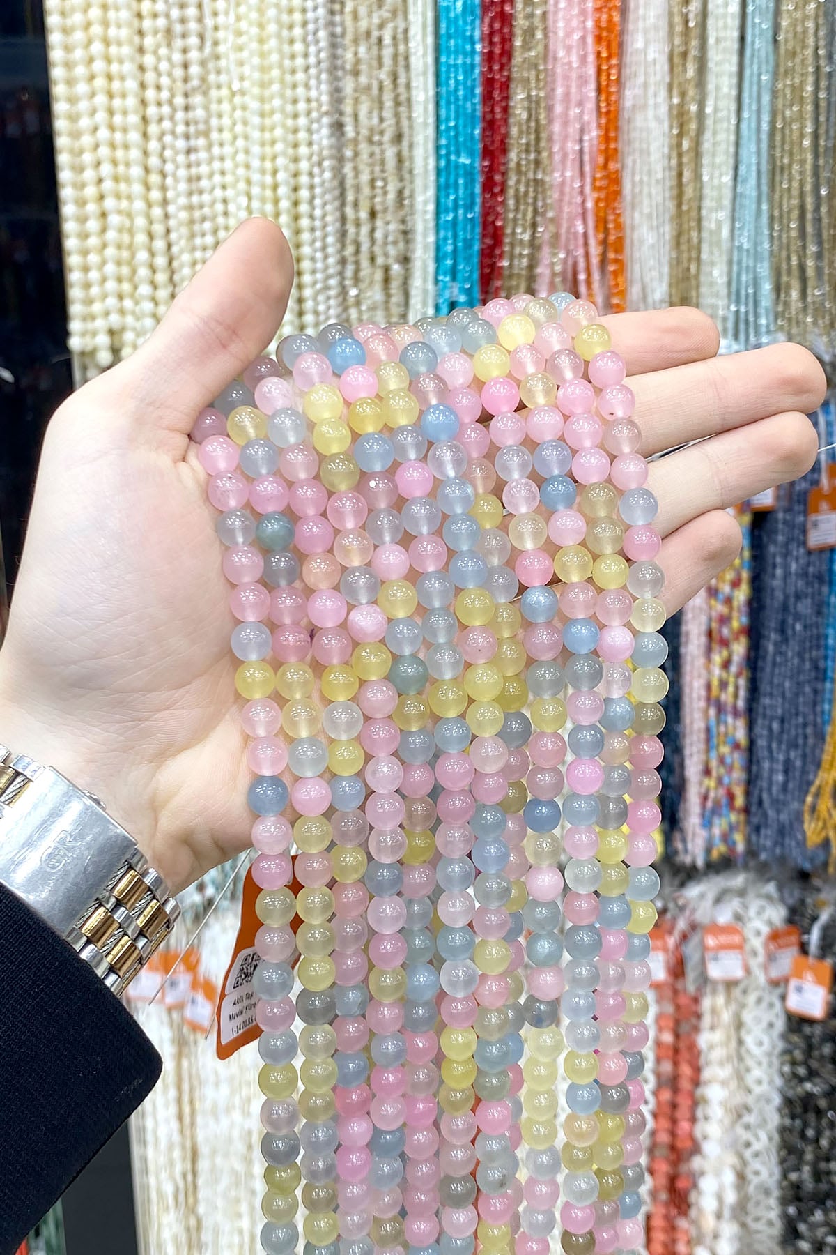 Akik Taşı Küre Kesim Parlak Buz Mavisi 8mm Doğal Taş Dizi