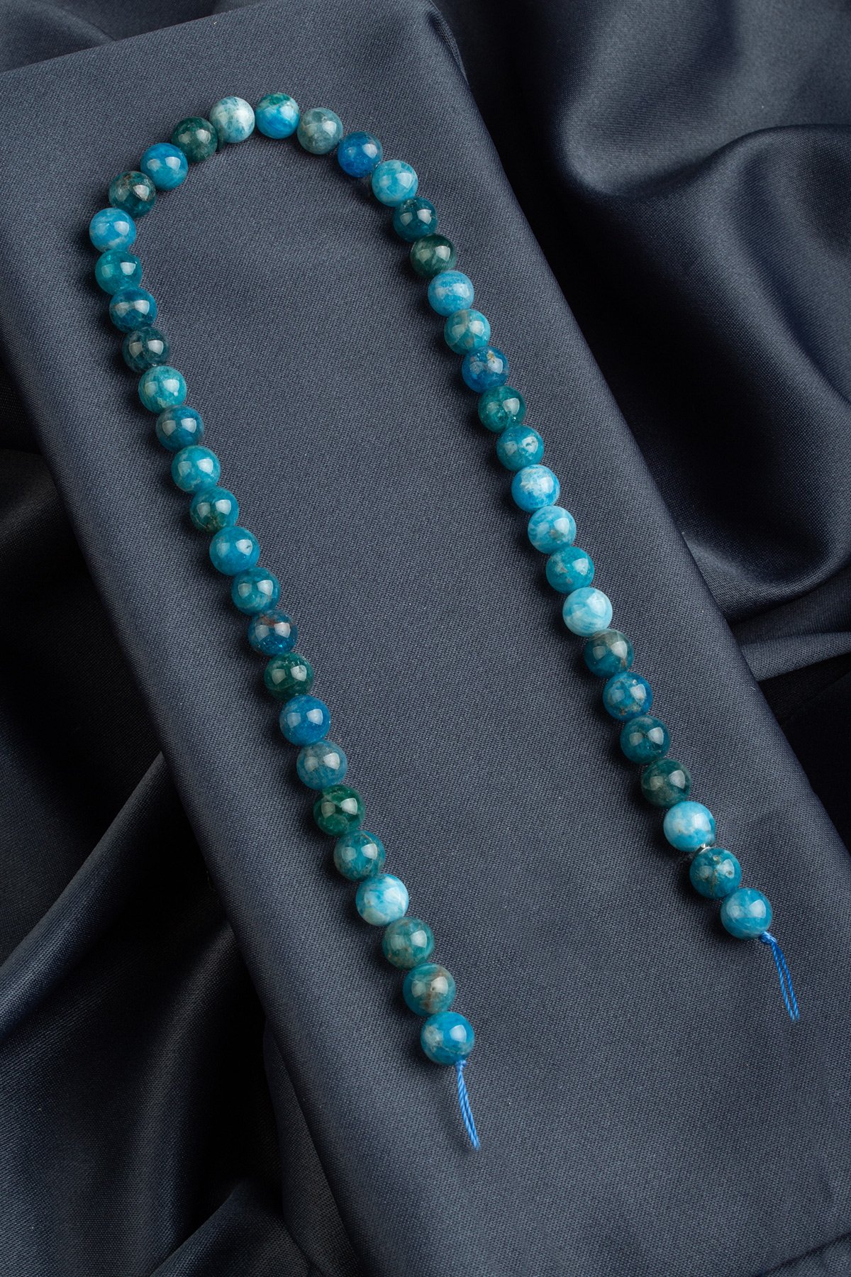 Apatit Doğal Taş Parlak Mavi Küre Kesim 8mm Dizi [AB+]