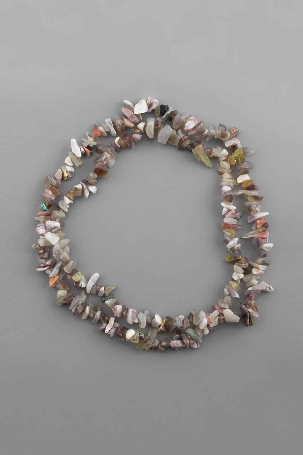 Botswana Akik Kırık Taş Orta Boy Parlak 5x8mm Doğal Taş Dizi