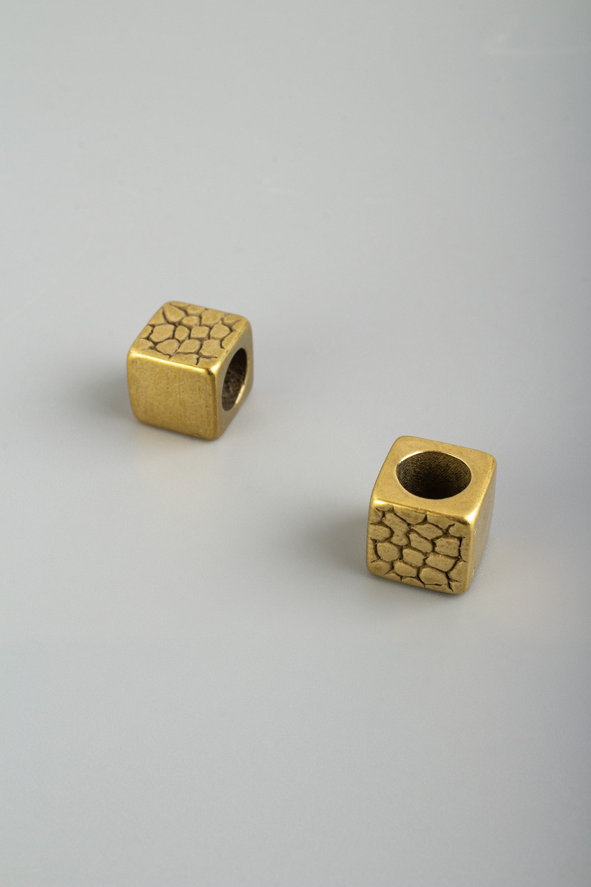 Çelik Ara Aparat Altın Küp Kesim 8x8mm 5 PCS