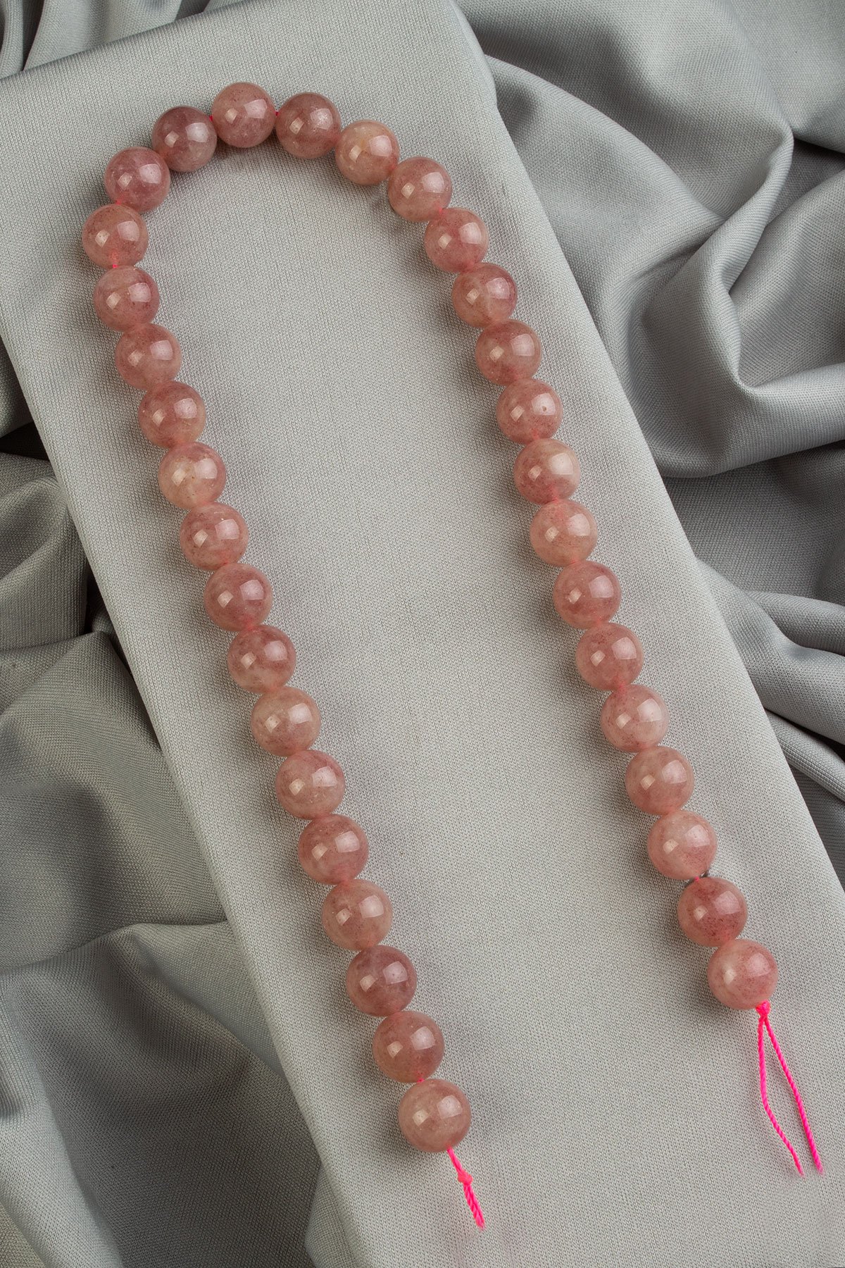 Çilek Kuvars Doğal Taş Parlak Küre Kesim 12mm Dizi [AA]