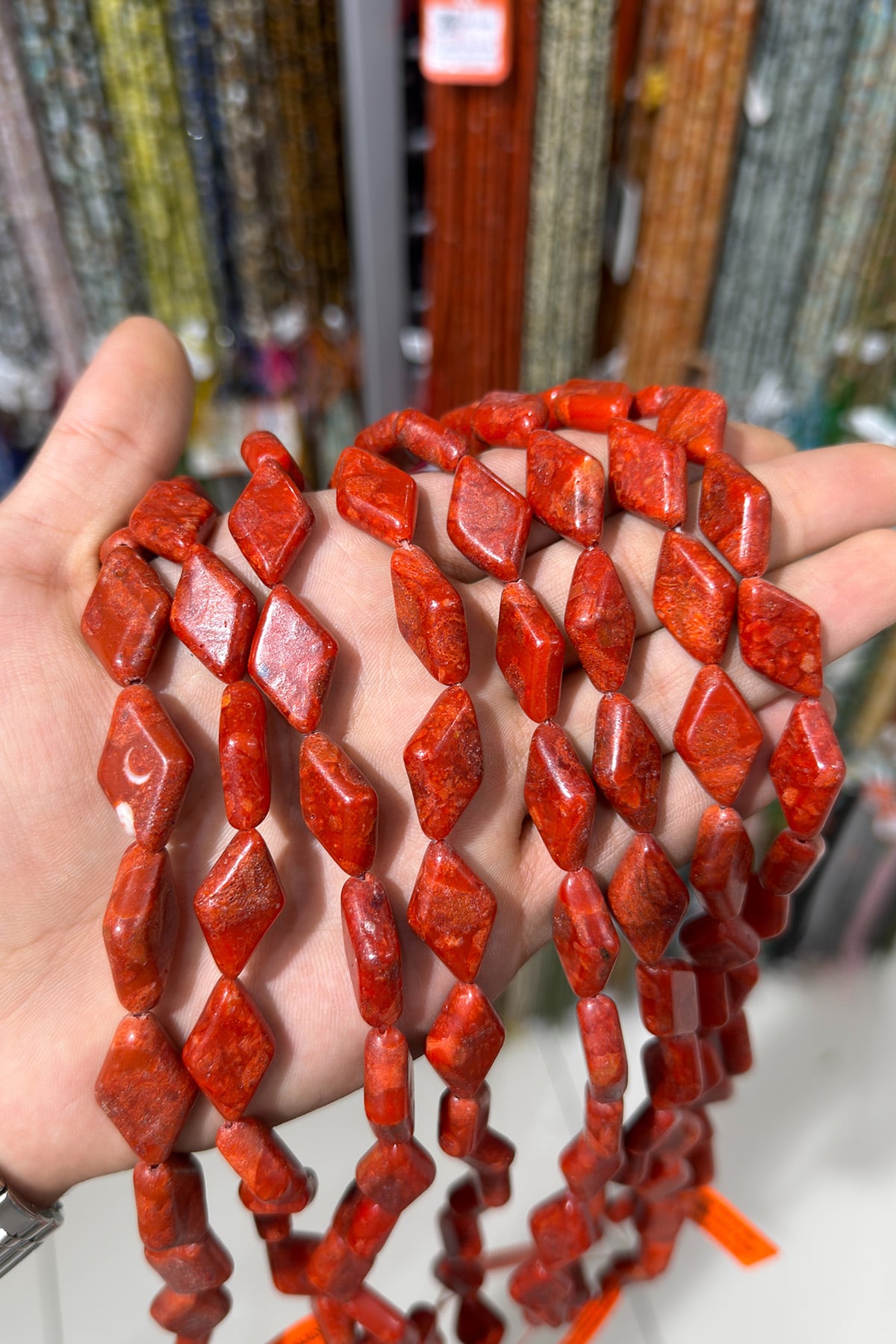 Çim Mercan Taşı Dörtgen Kesim Parlak Kırmızı 13x22mm Doğal Taş Dizi [AA]