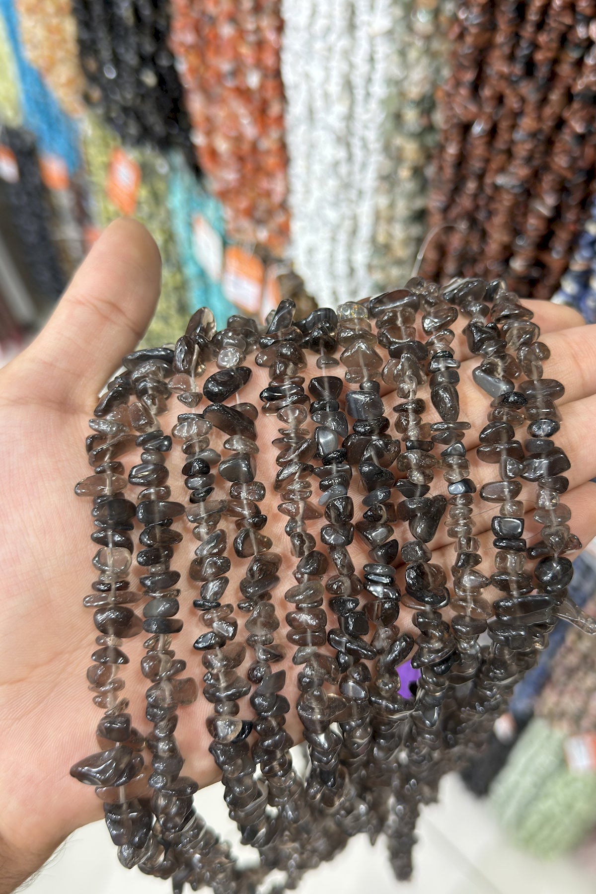 Dumanlı Kuvars Kırık Taş Orta Boy Parlak 5x8mm Doğal Taş Dizi