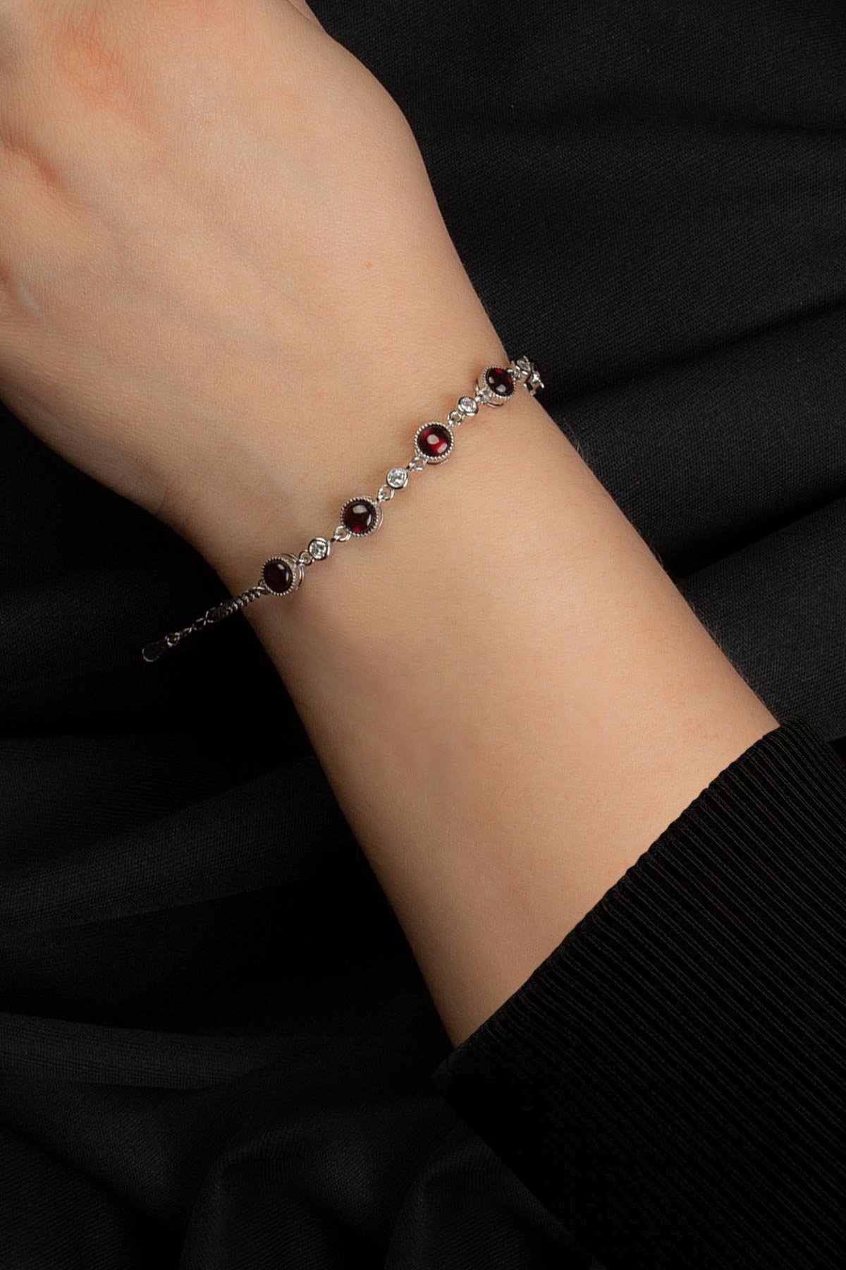 Garnet Doğal Taş Zincir Bileklik