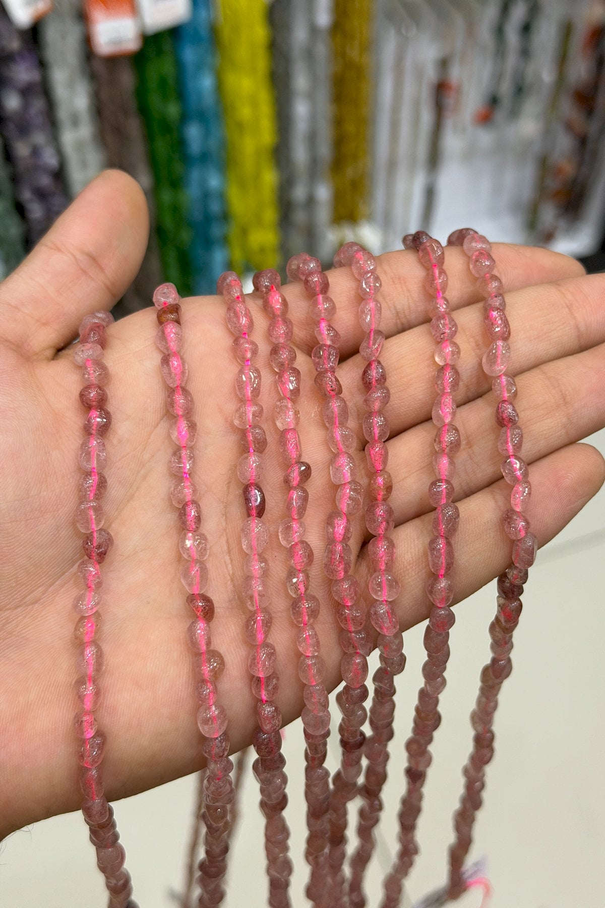 Gül Kuvars Taşı Tımbıl Kesim Parlak 4x6mm Doğal Taş Dizi