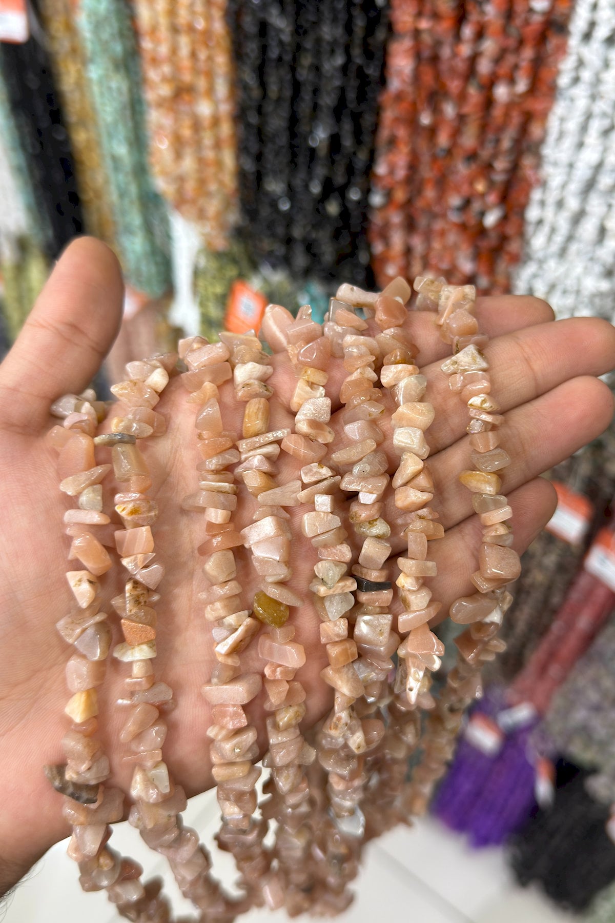 Güneş Kırık Taş Orta Boy Parlak 5x8mm Doğal Taş Dizi