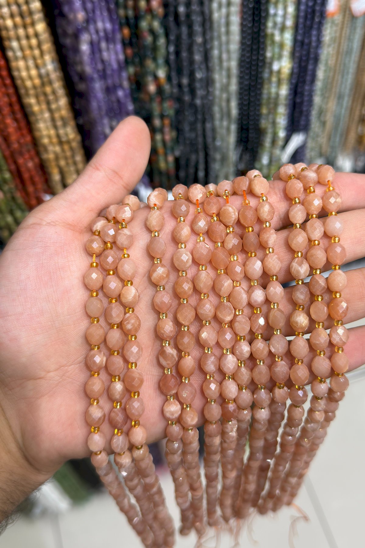 Güneş Taşı Özel Faset Kesim 8x6mm Dizi [AA]