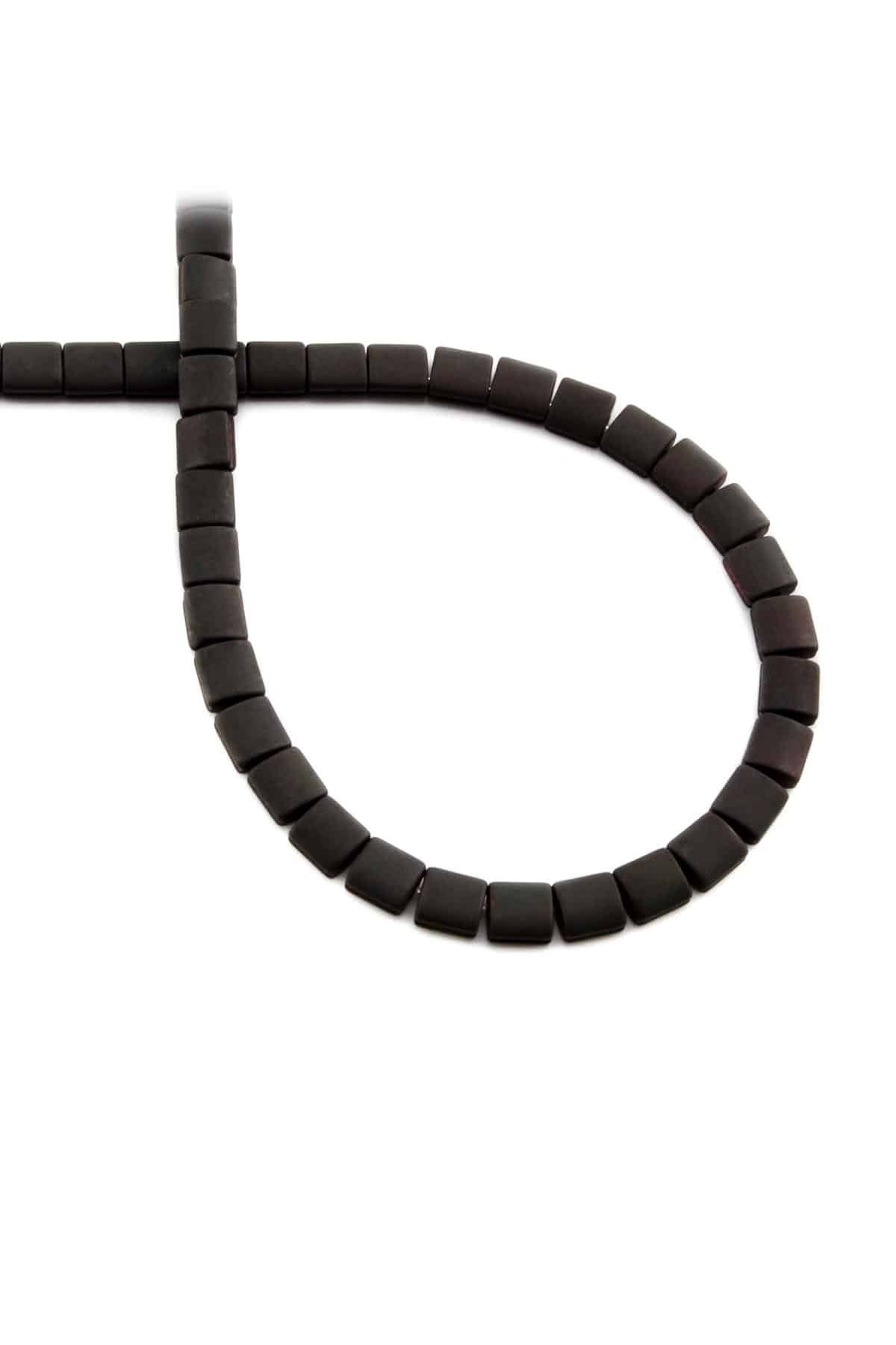 Hematit Taşı Yassı Kare Kesim Mat Siyah Gökkuşağı 5x5mm Doğal Taş Dizi
