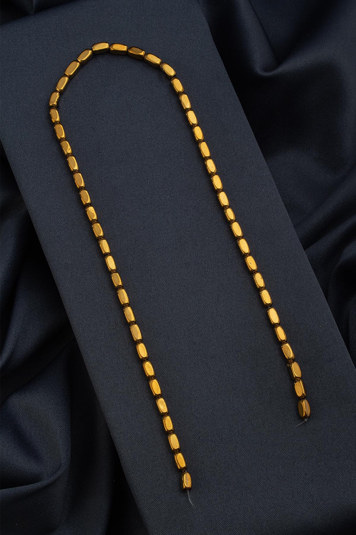 Hematit Doğal Taş Parlak Gold Dikdörtgen Kesim 4x8mm Dizi [AA]