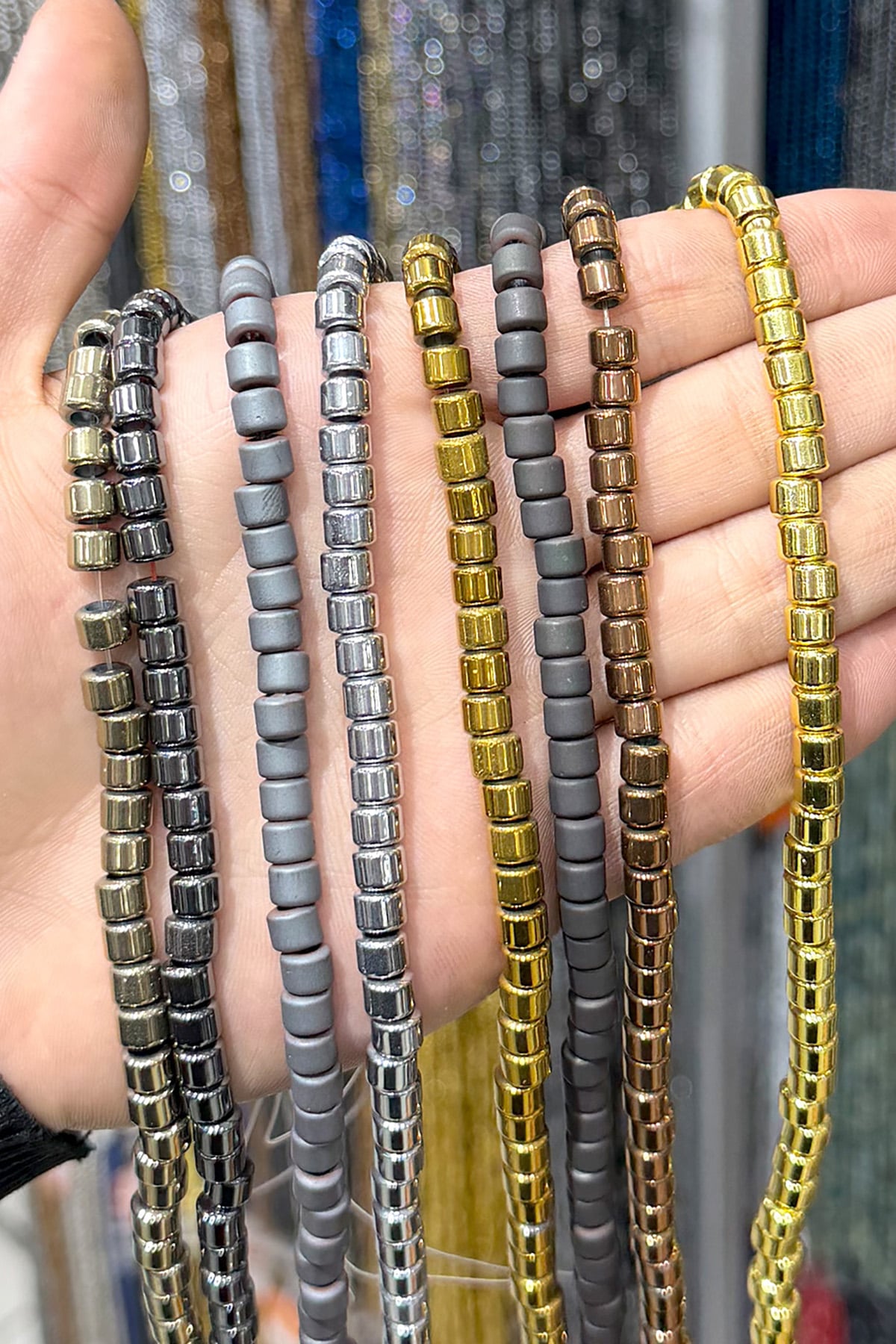 Hematit Taşı 4x4mm Altıgen Kesim Doğal Taş Diziler