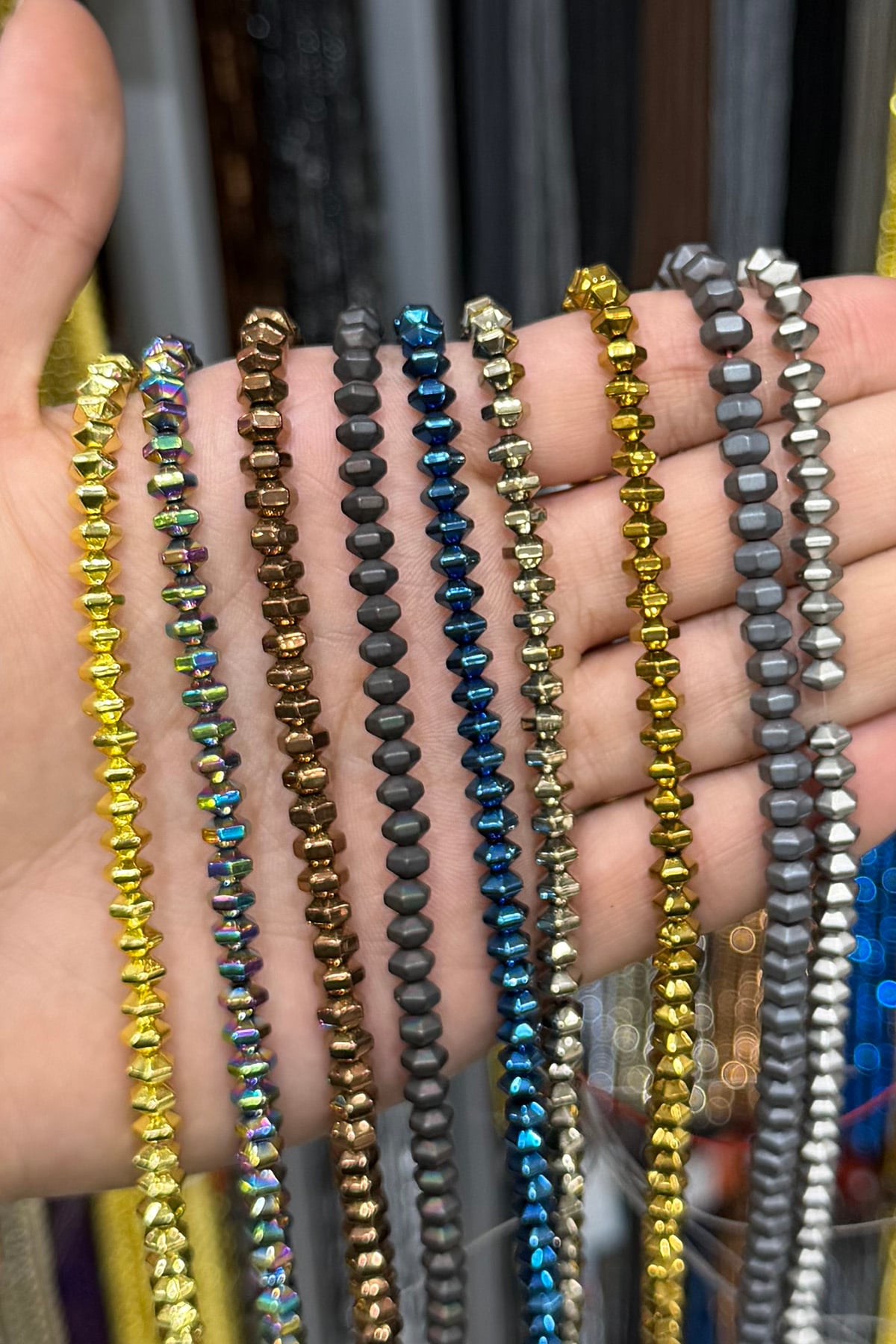 Hematit Taşı 6x4mm Altıgen Rondela Kesim Doğal Taş Diziler