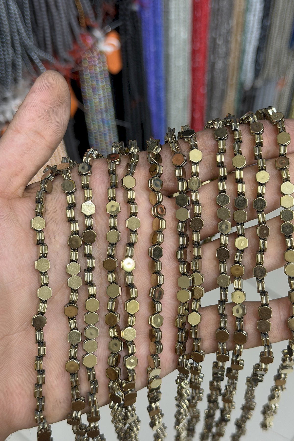 Hematit Taşı Altıgen Kesim Parlak Antik Sarı 5x5mm Doğal Taş Dizi