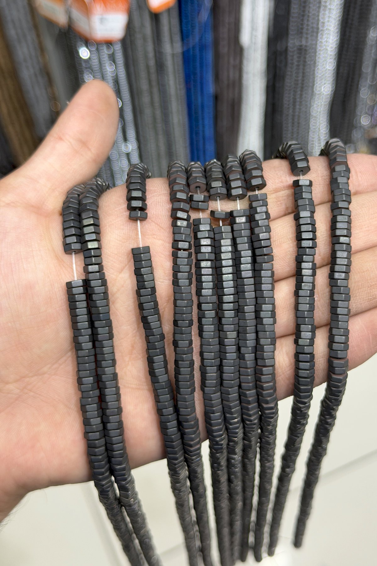 Hematit Taşı Altıgen Rondela Kesim Mat Siyah 6x2mm Doğal Taş Dizi