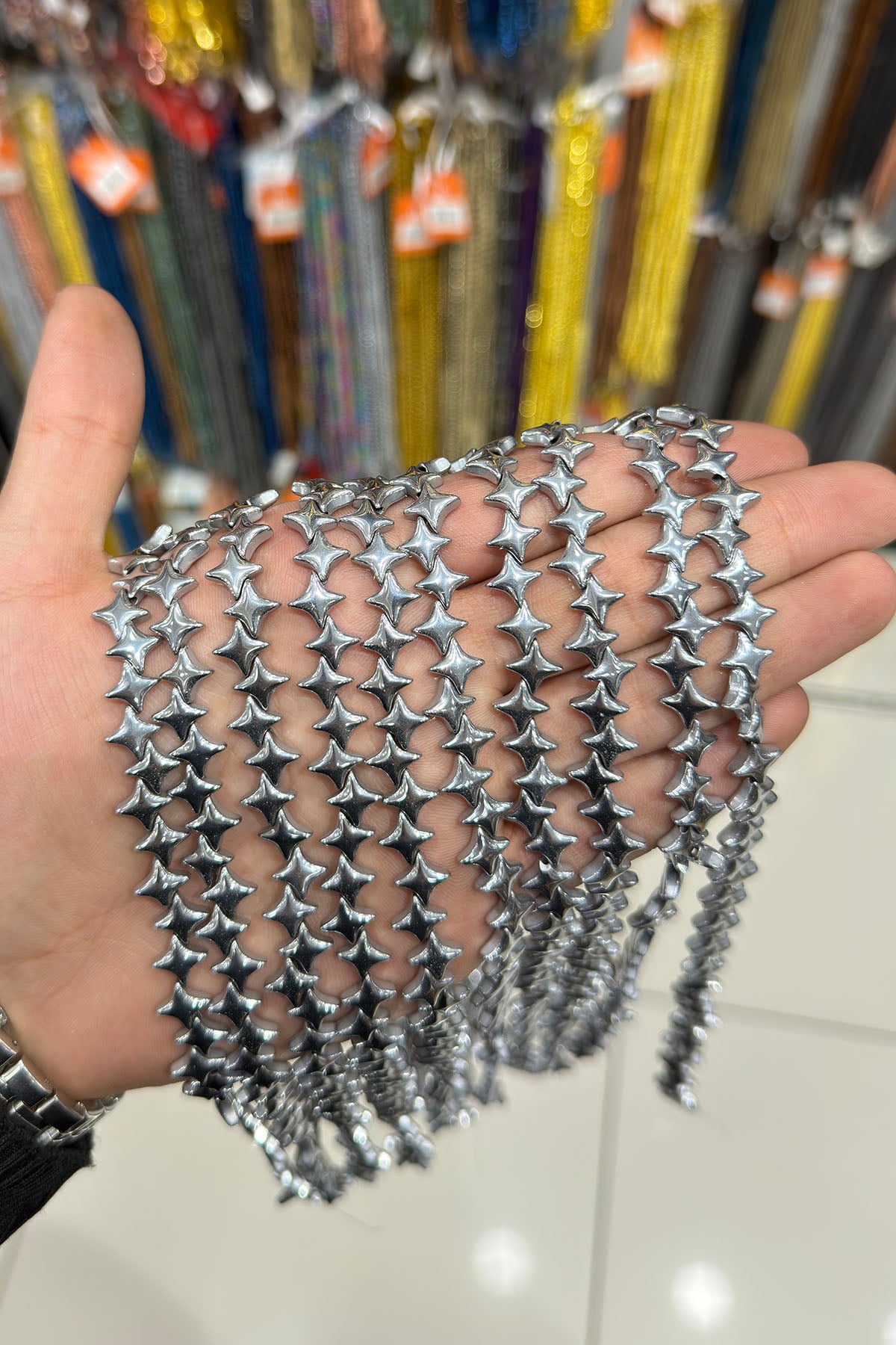 Hematit Taşı Amorf Yıldız Kesim 8x8mm- Parlak Gümüş Doğal Taş Dizi