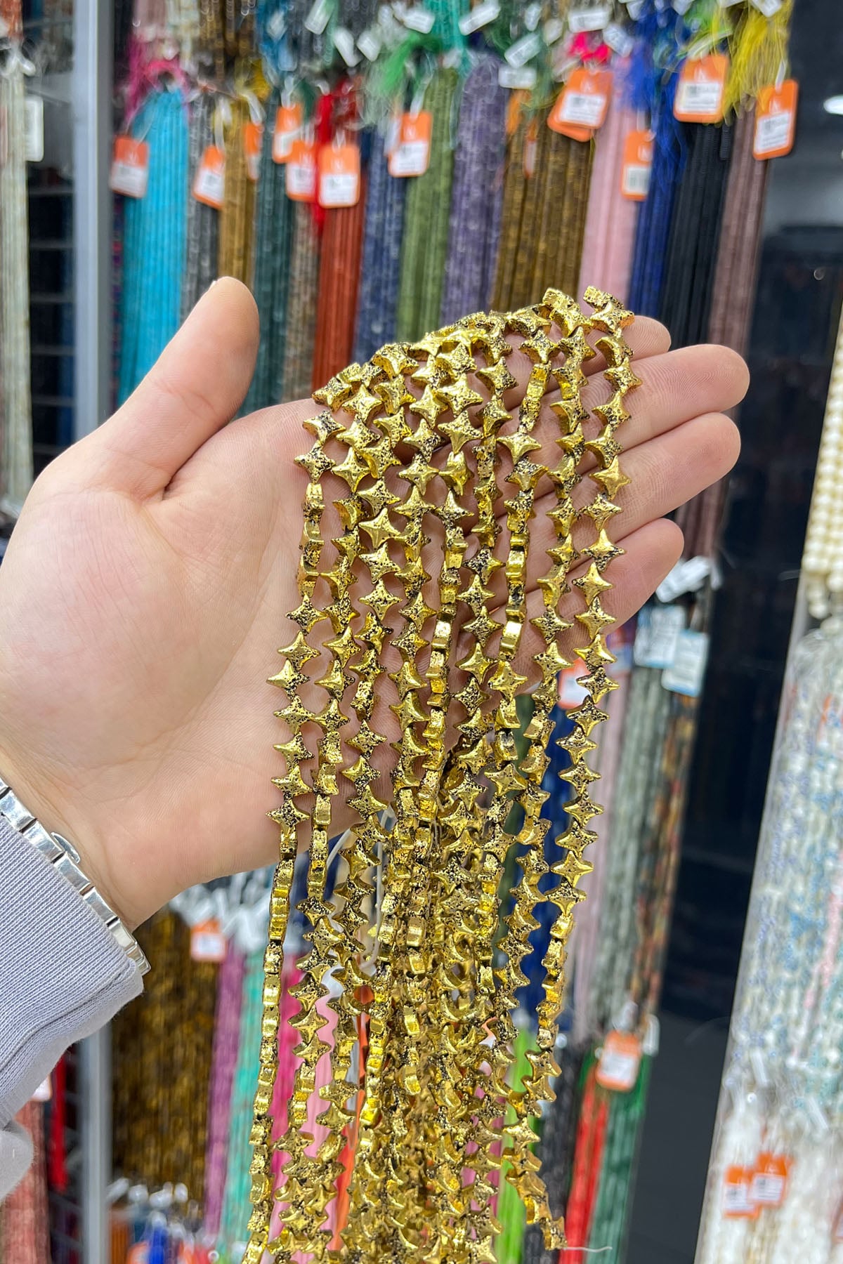 Hematit Taşı Amorf Yıldız Kesim 8x8mm-Pütürlü Antik Sarı Doğal Taş Dizi