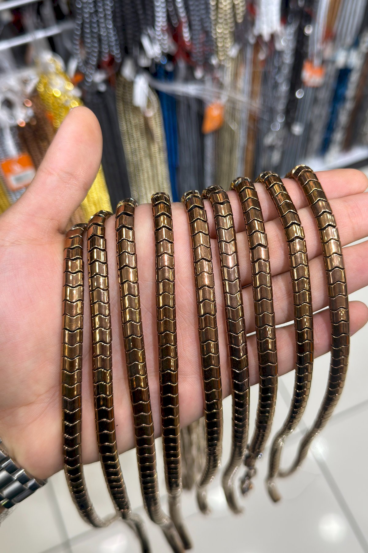 Hematit Taşı Balık Kesim Parlak Füme 6x7mm Doğal Taş Dizi