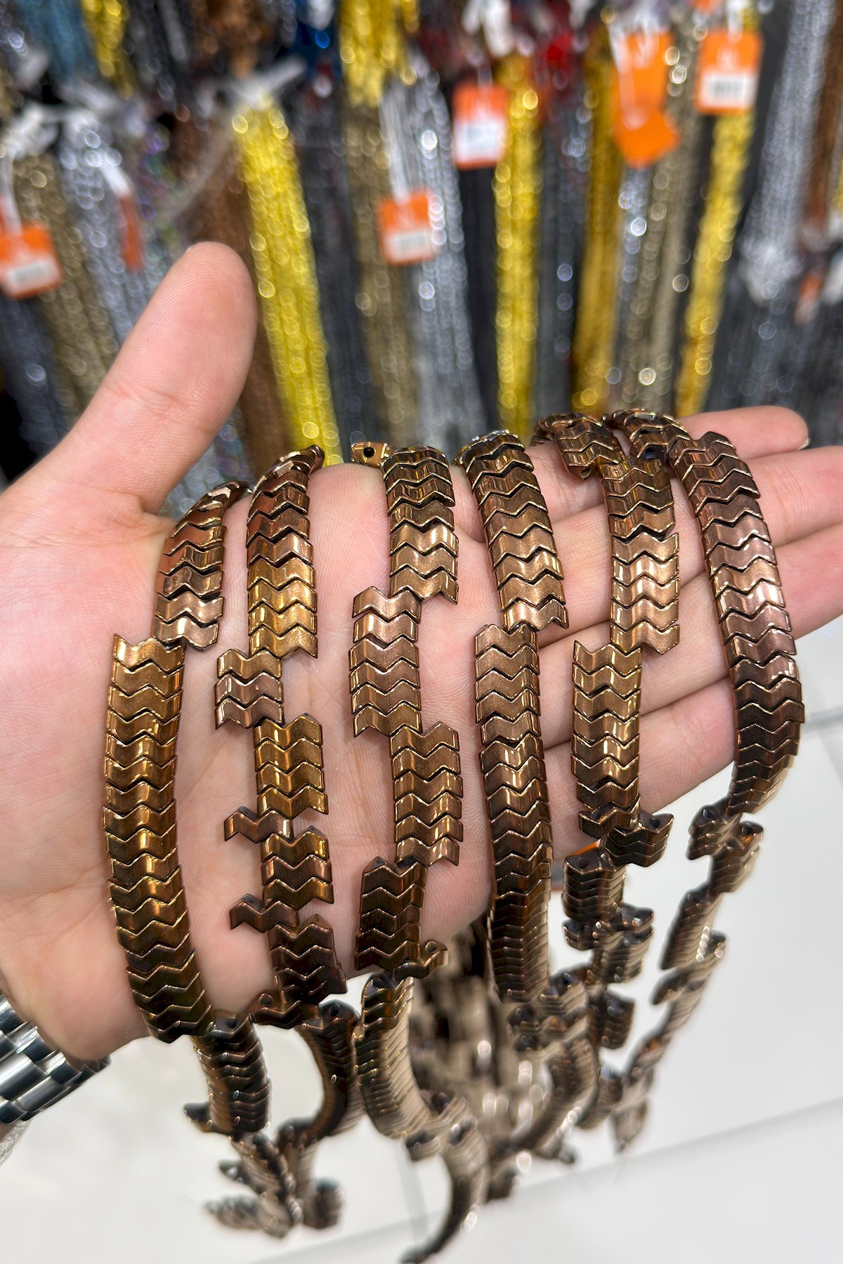 Hematit Taşı Balık Sırtı Kesim Parlak Füme 7x12mm Doğal Taş Dizi