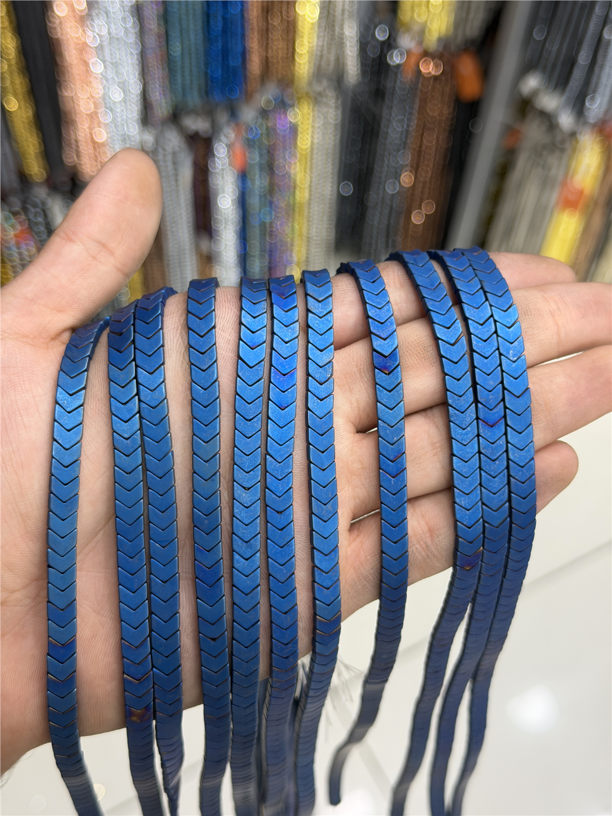 Hematit Taşı Çavuş Kesim Mat Mavi 6x3mm Doğal Taş Dizi