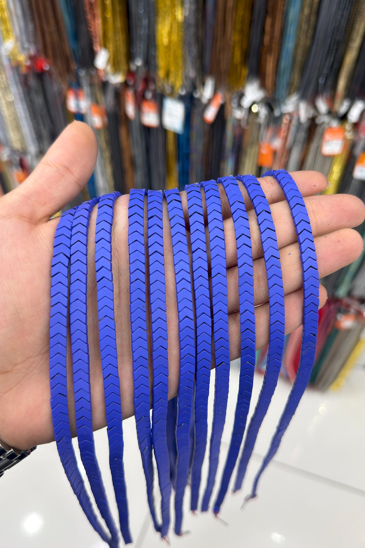 Hematit Taşı Çavuş Kesim Mat Mavi 6x3mm Doğal Taş Dizi