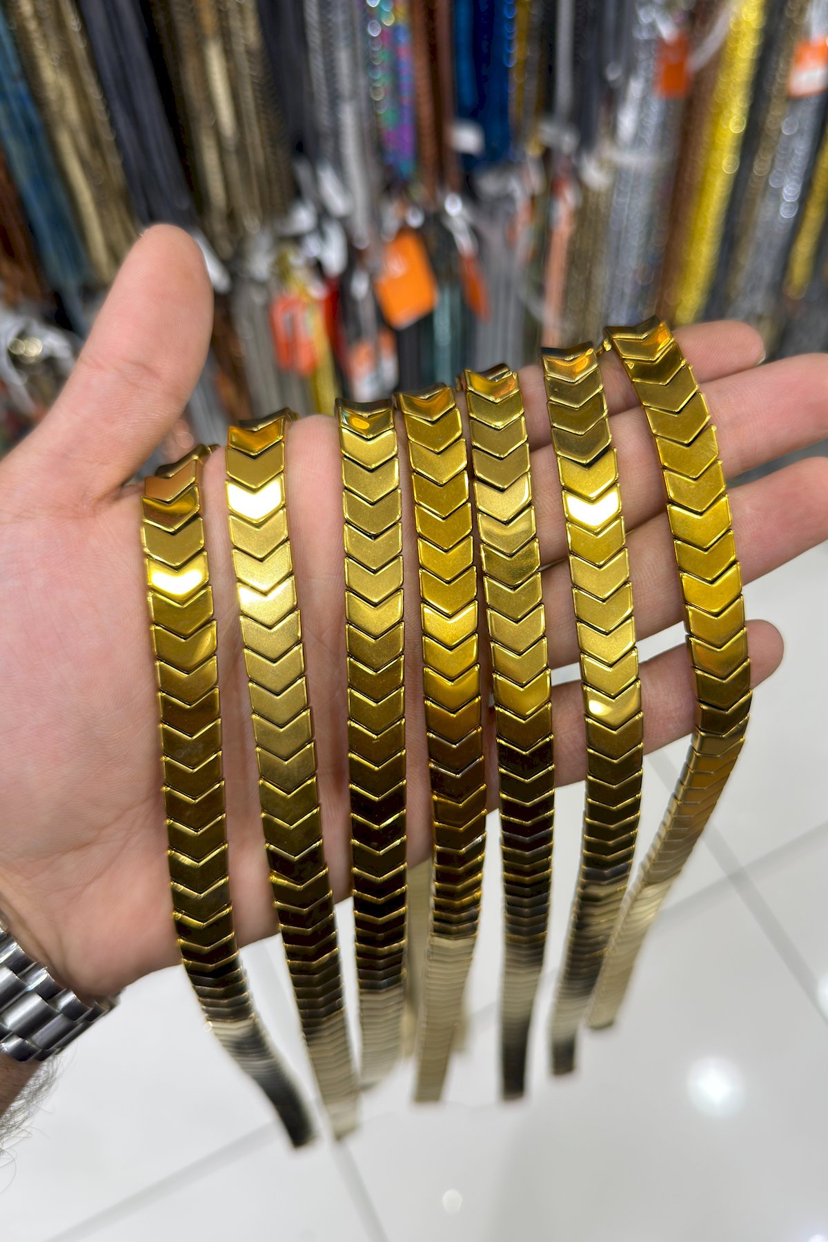 Hematit Taşı Çavuş Kesim Parlak Füme 10x4mm Doğal Taş Dizi