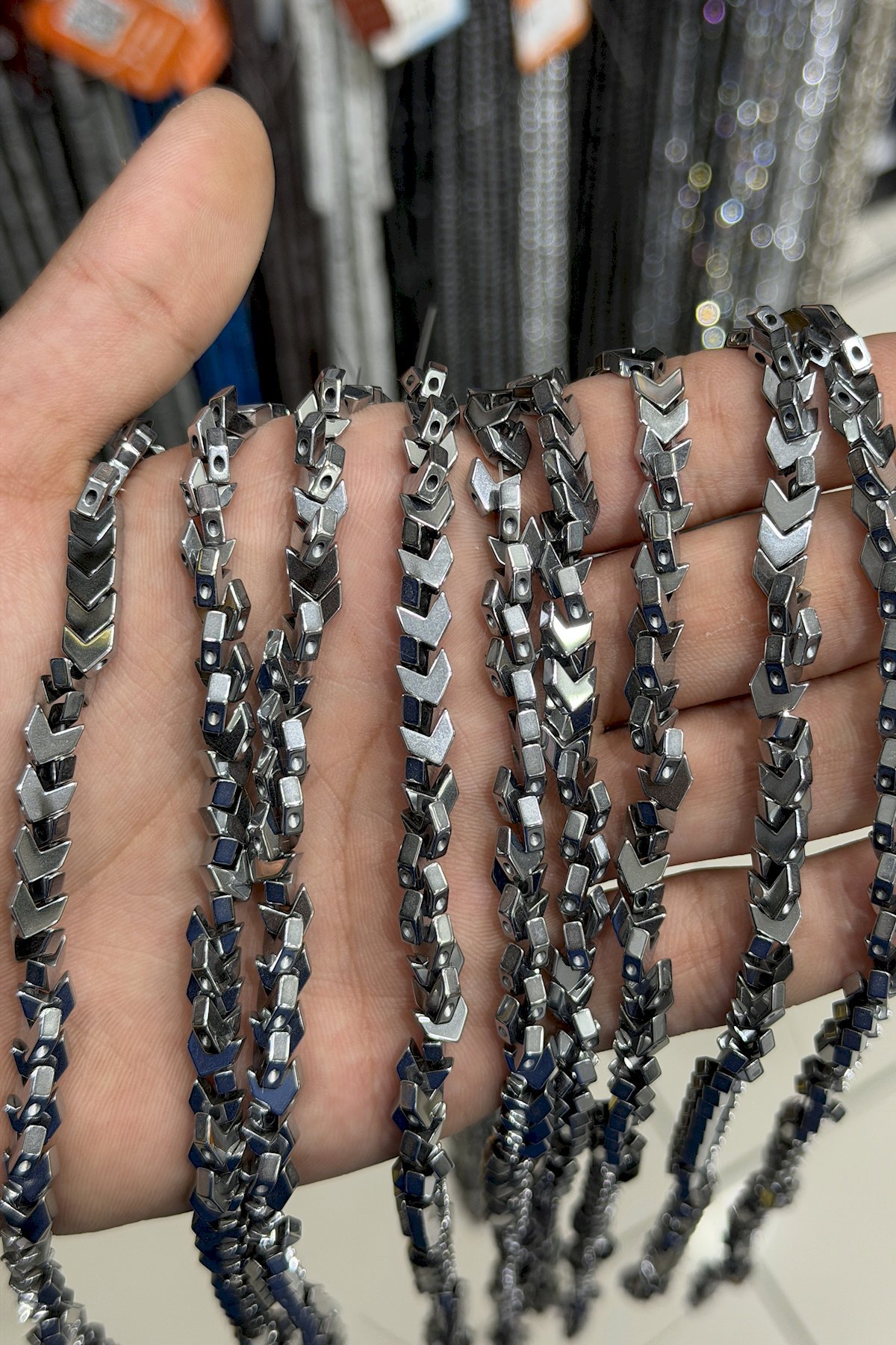 Hematit Taşı Çavuş Kesim Parlak Gümüş 6x3mm Doğal Taş Dizi