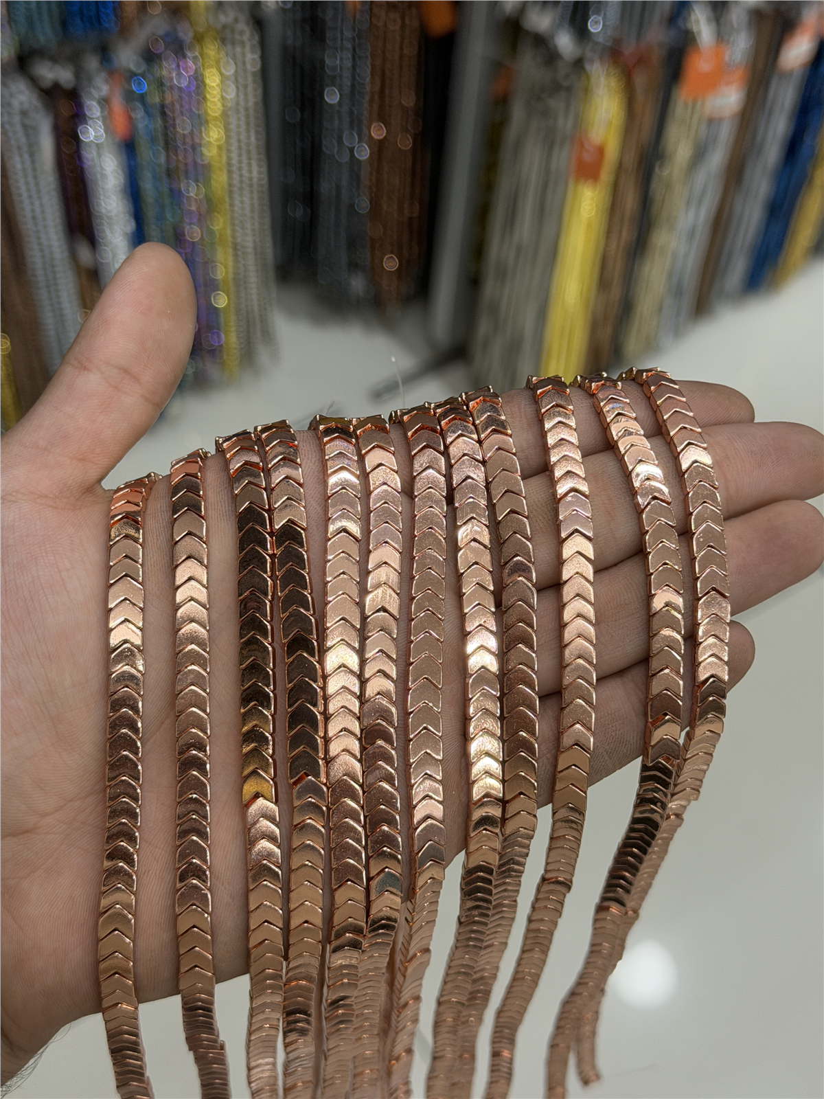 Hematit Taşı Çavuş Kesim Parlak Roz 6x3mm Doğal Taş Dizi