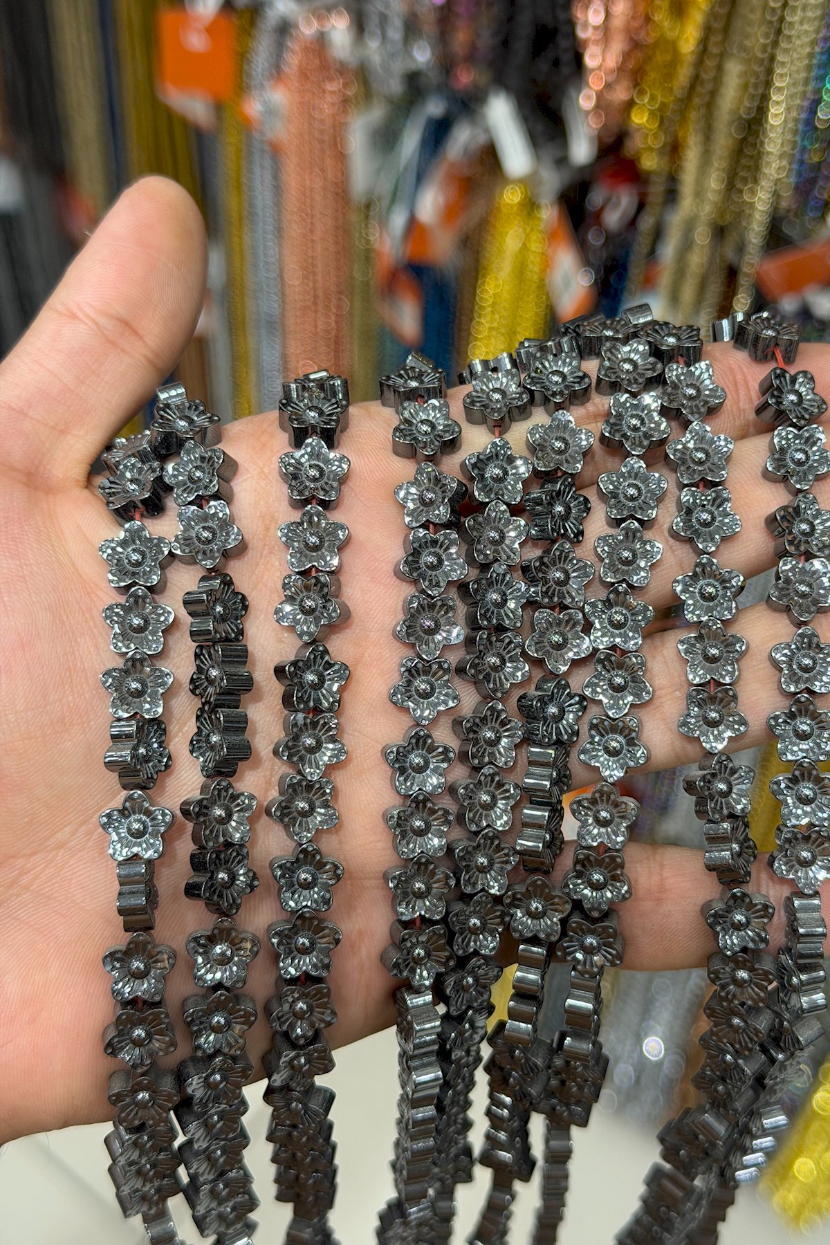 Hematit Taşı Çiçek Kesim Parlak Füme 10mm Doğal Taş Dizi