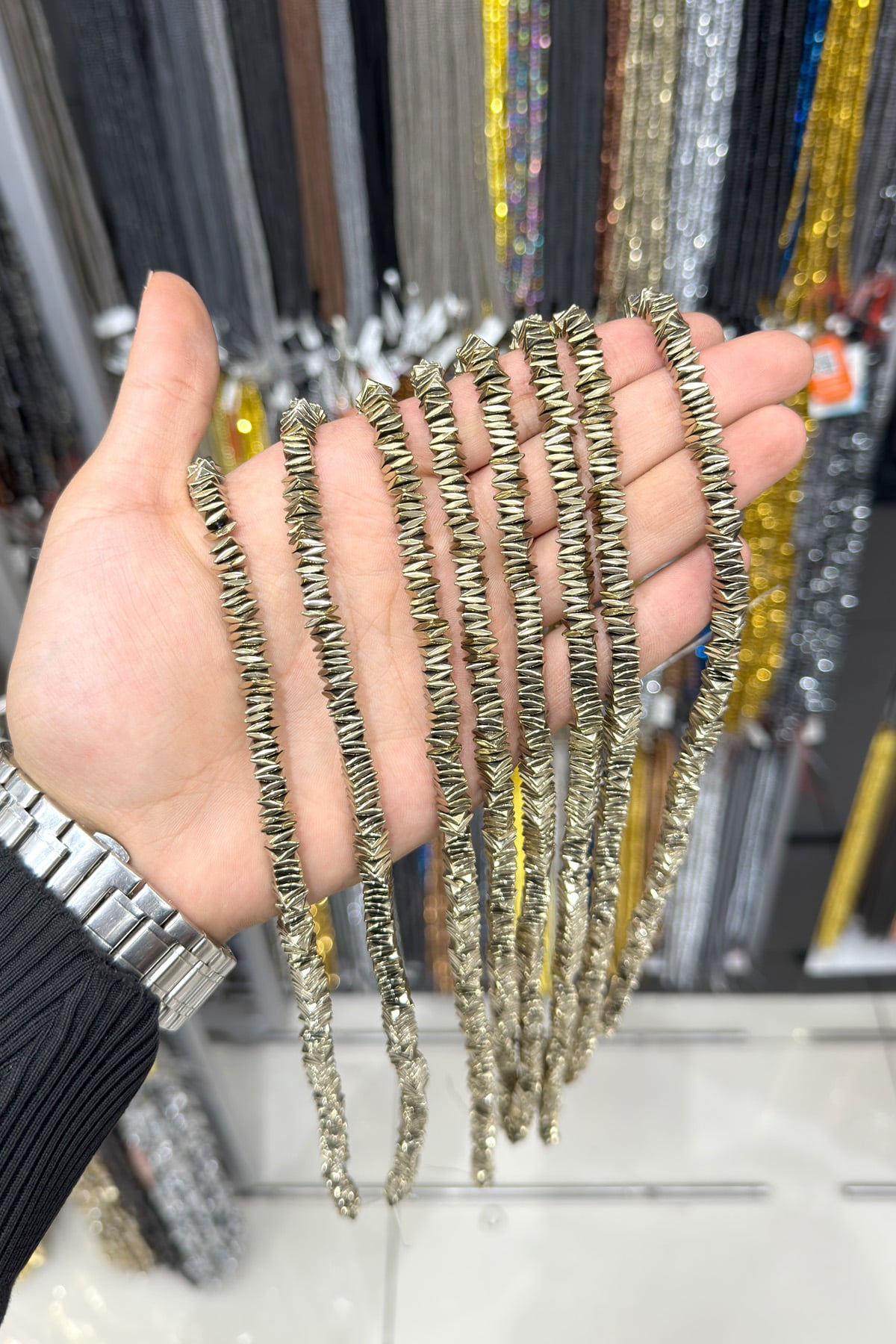 Hematit Taşı Dalgalı Rondela Kesim 6x1mm- Parlak Antik Sarı Doğal Taş Dizi