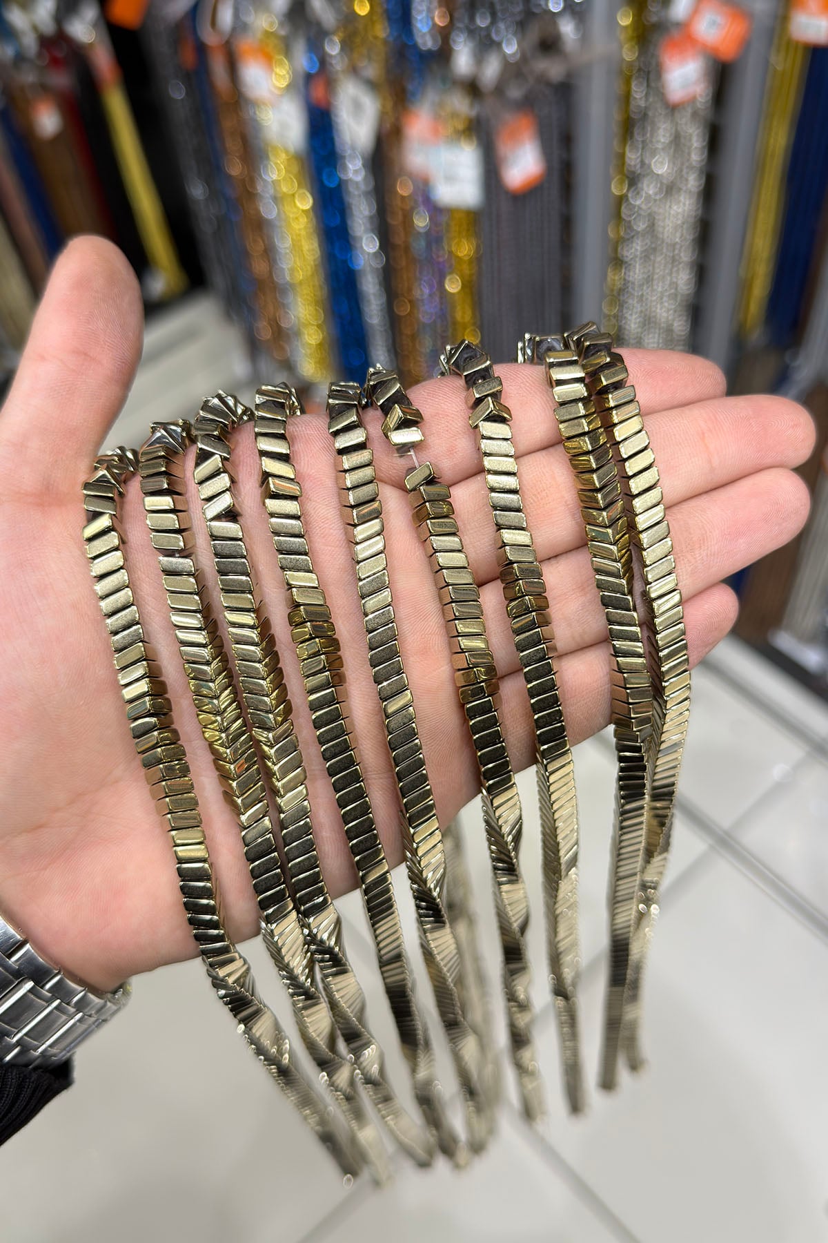 Hematit Taşı Dalgalı Rondela Kesim 6x3mm- Parlak Antik Sarı Doğal Taş Dizi