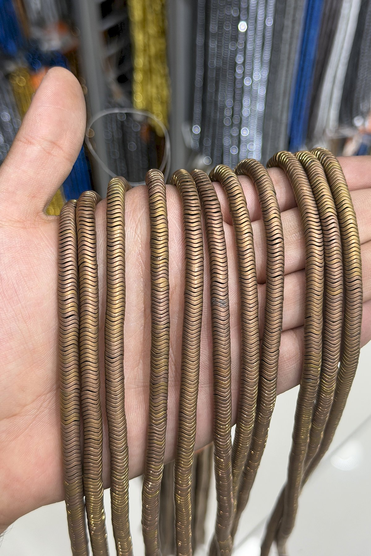 Hematit Taşı Dalgalı Rondela Kesim Mat Kahverengi 6x1mm Doğal Taş Dizi