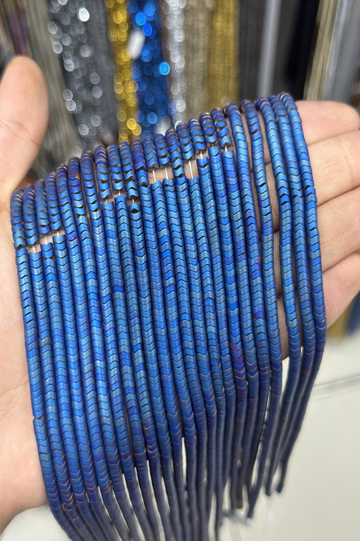 Hematit Taşı Dalgalı Rondela Kesim Mat Mavi 4x2mm Doğal Taş Dizi